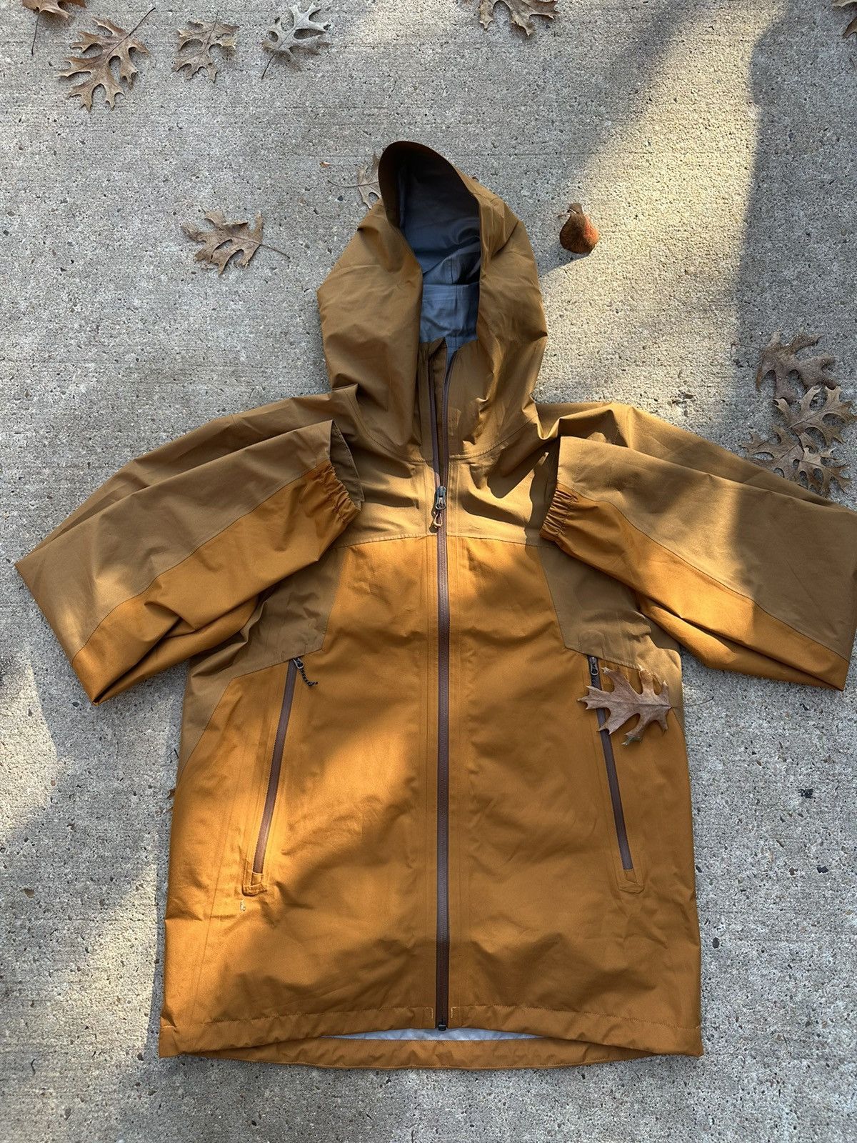image of Goretex Softshell Jacket in Orange, Men's (Size Small)