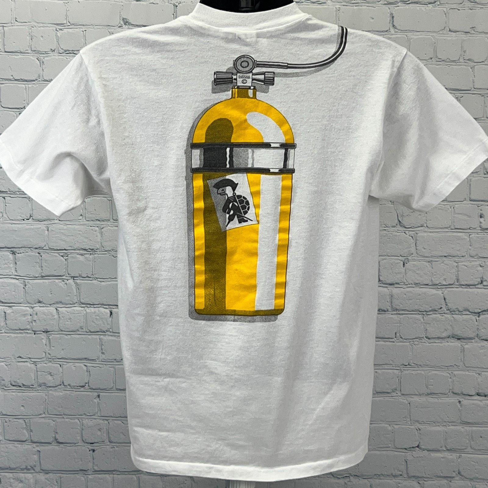 Hanes Vintage 80s SCUBA Diving Cayman Islands T Shirt White M Size US M / EU 48-50 / 2 - 3 Thumbnail