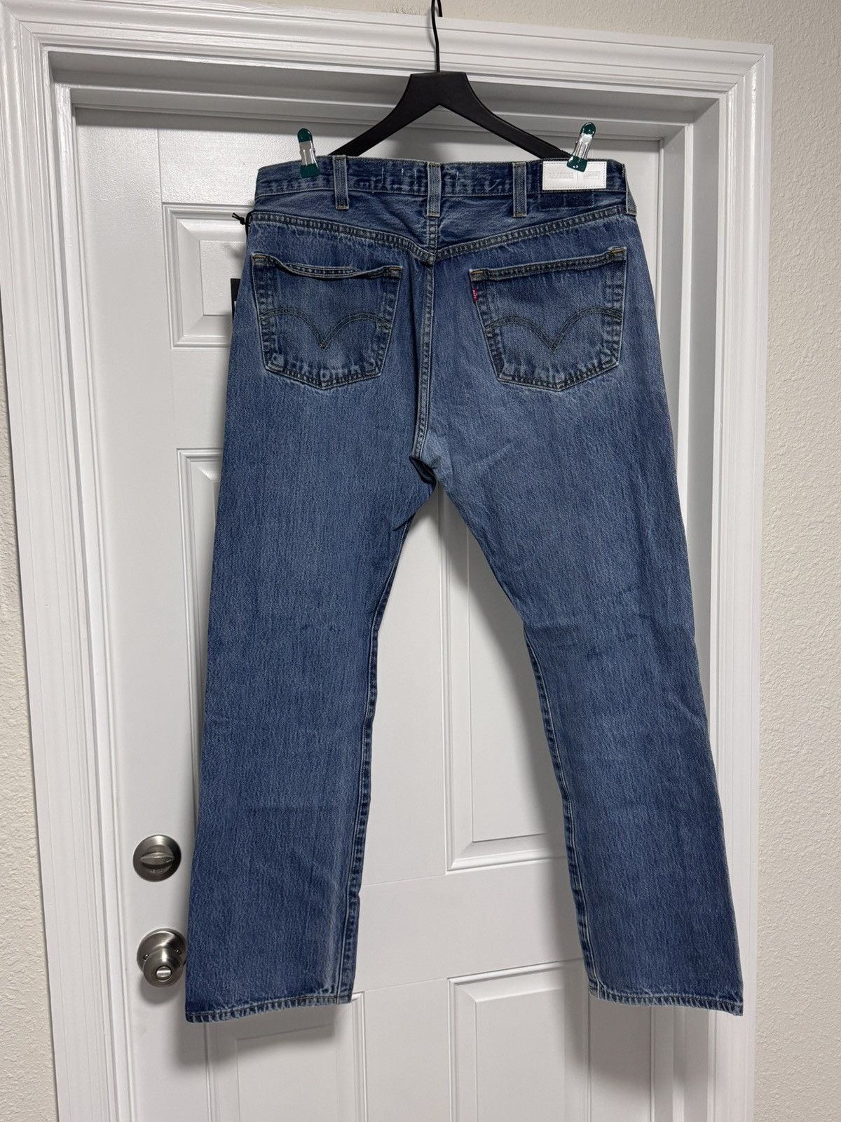 RE/DONE NWT RE/DONE Men’s 1401 Straight Leg Jeans – Worn In Blue Size US 36 / EU 52 - 15 Thumbnail