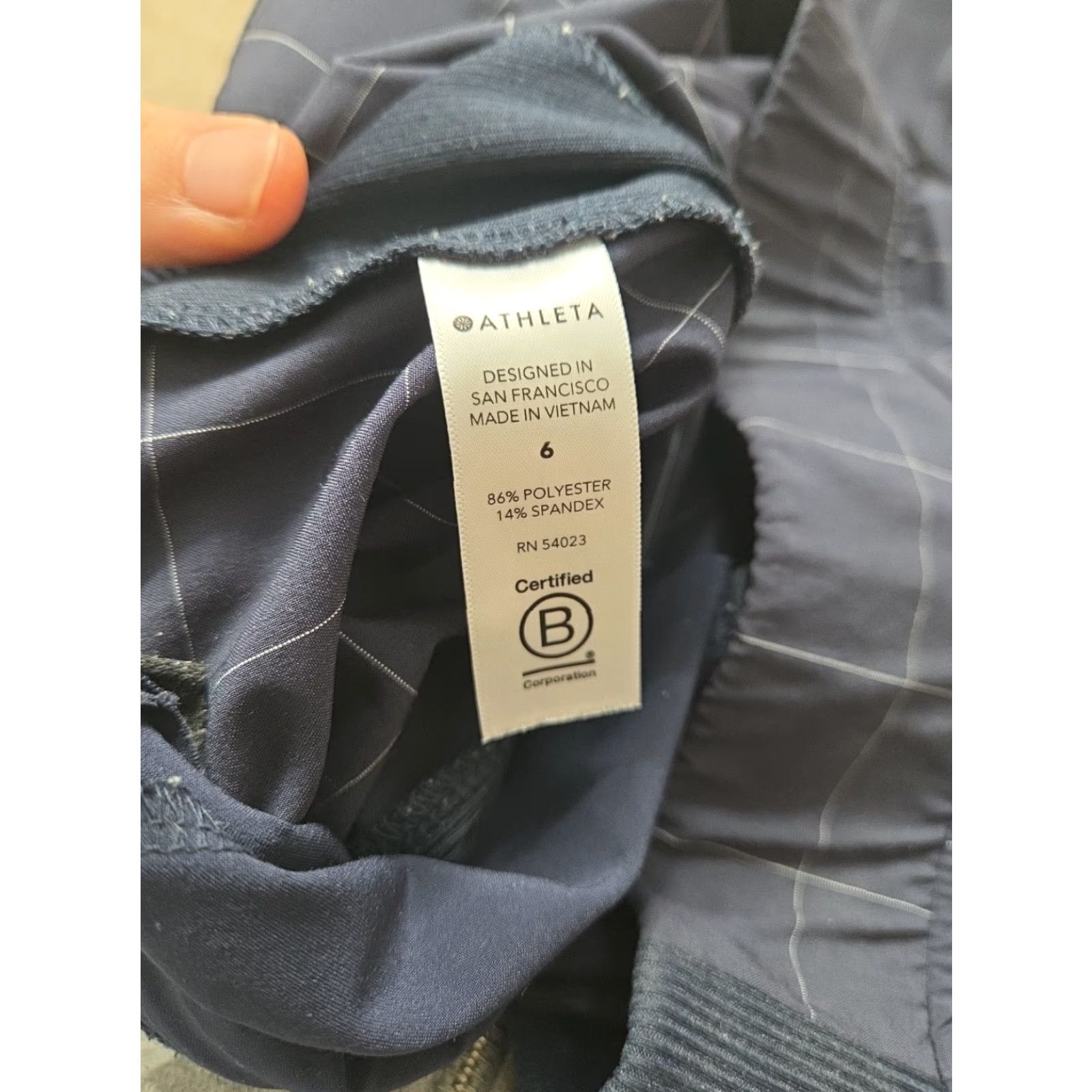 Athleta Athleta Plaid Brooklyn Ankle Pants navy blue Womens Size 6 Size 28" / US 6 / IT 42 - 5 Thumbnail