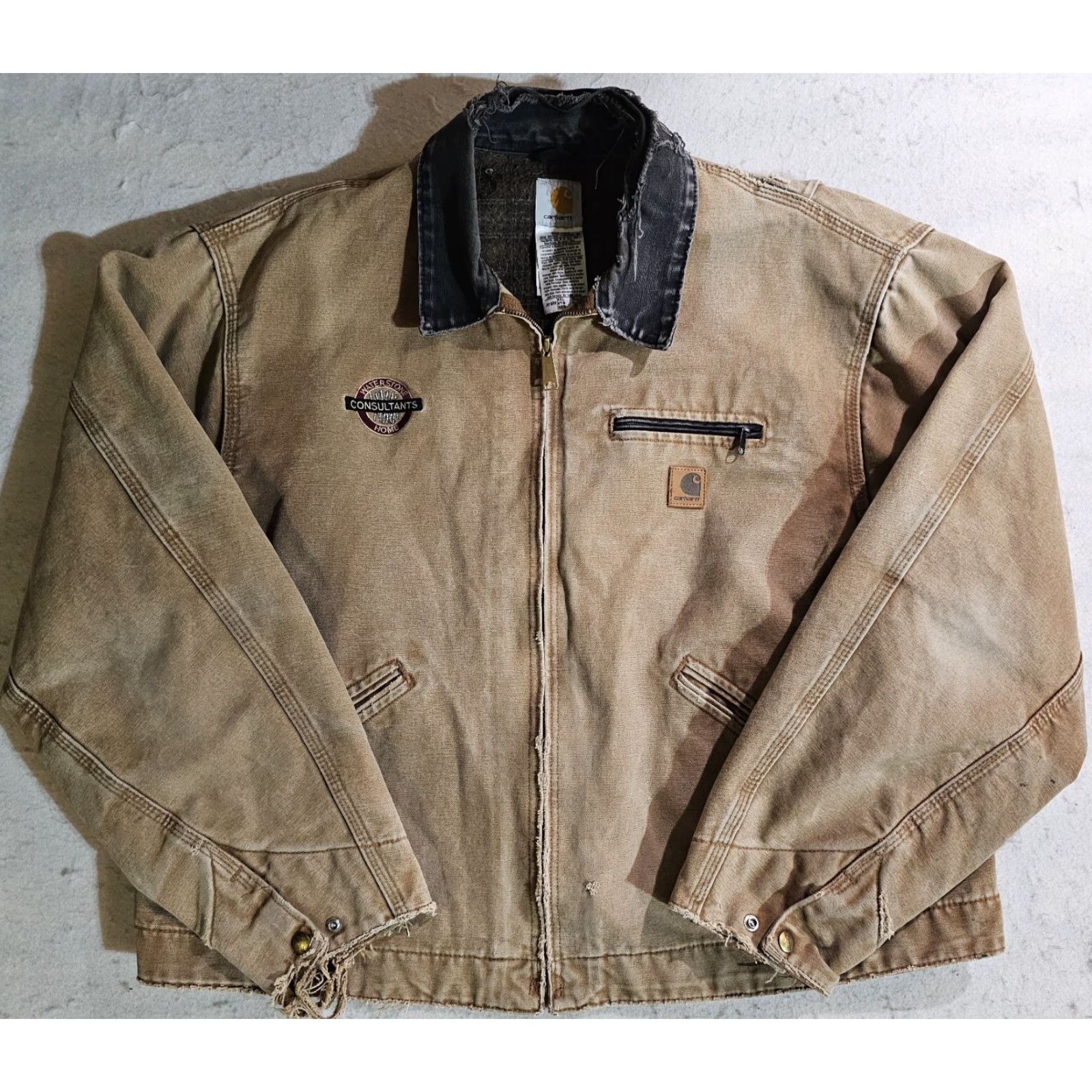 Carhartt VINTAGE Carhartt Jacket Canvas Detroit J97 BRN Distressed Size XXL Brown Women/Men? Size US XXL / EU 58 / 5 - 2 Thumbnail
