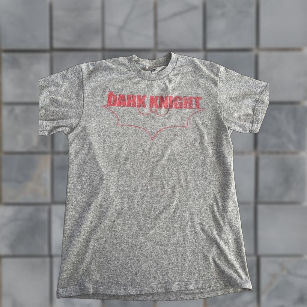 DC Comics VINTAGE Dark Knight Bat Man T-Shirt Grey Medium 19x27 Size US M / EU 48-50 / 2 - 1 Thumbnail