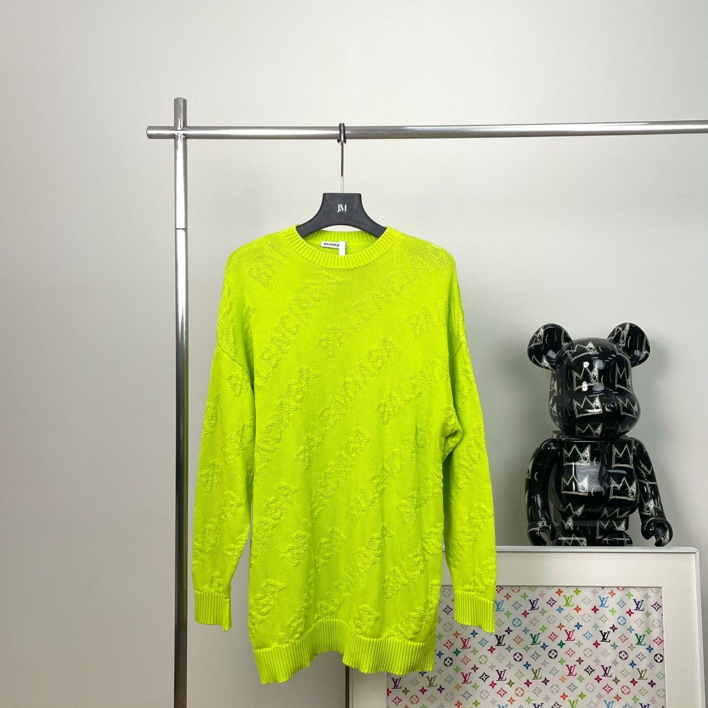 Balenciaga Balenciaga Retro Oversized Sweater XS Women Size XS / US 0-2 / IT 36-38 - 1 Thumbnail