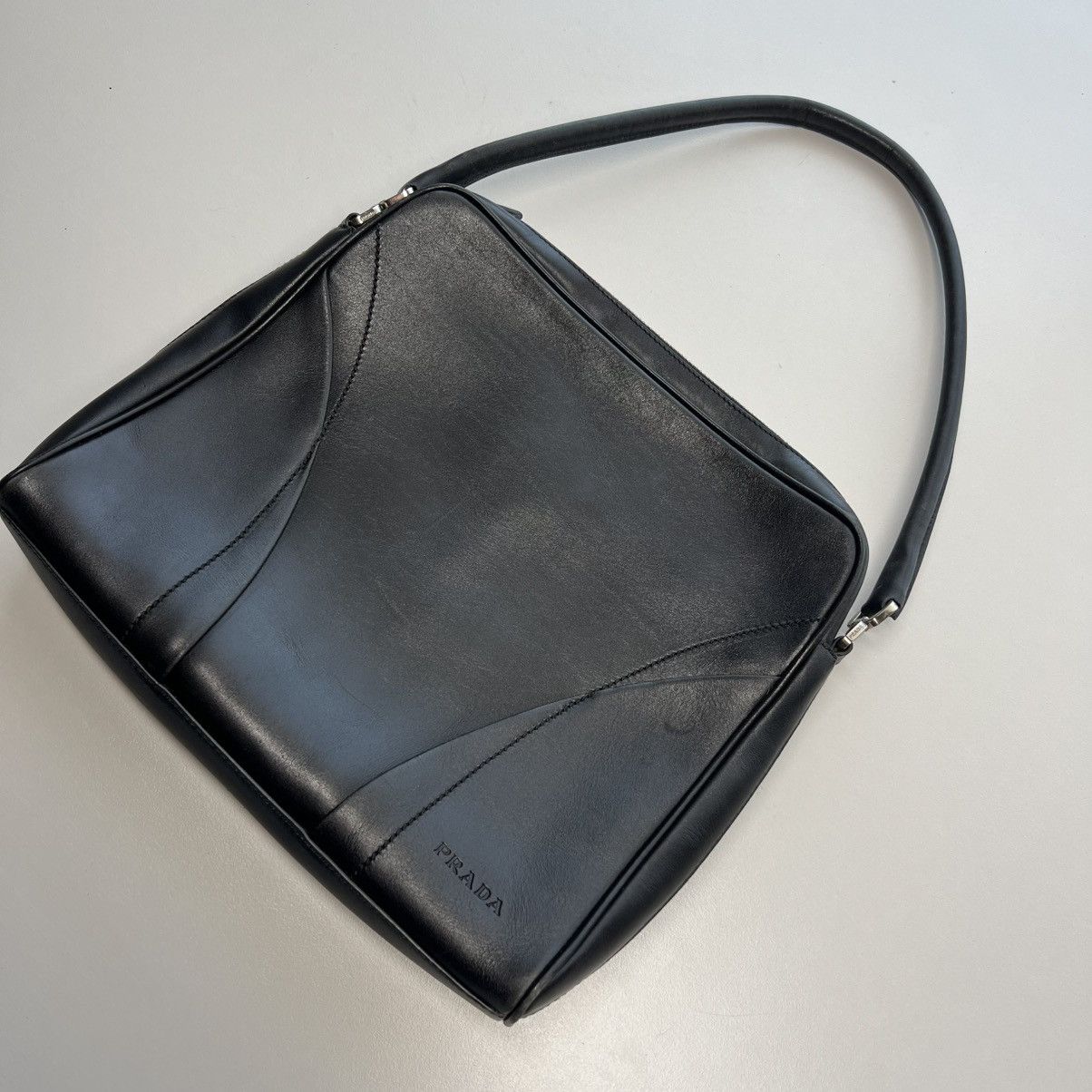 Prada Authentic Vintage PRADA Vitello Leather Shoulder Bag – Black Size ONE SIZE - 23 Thumbnail
