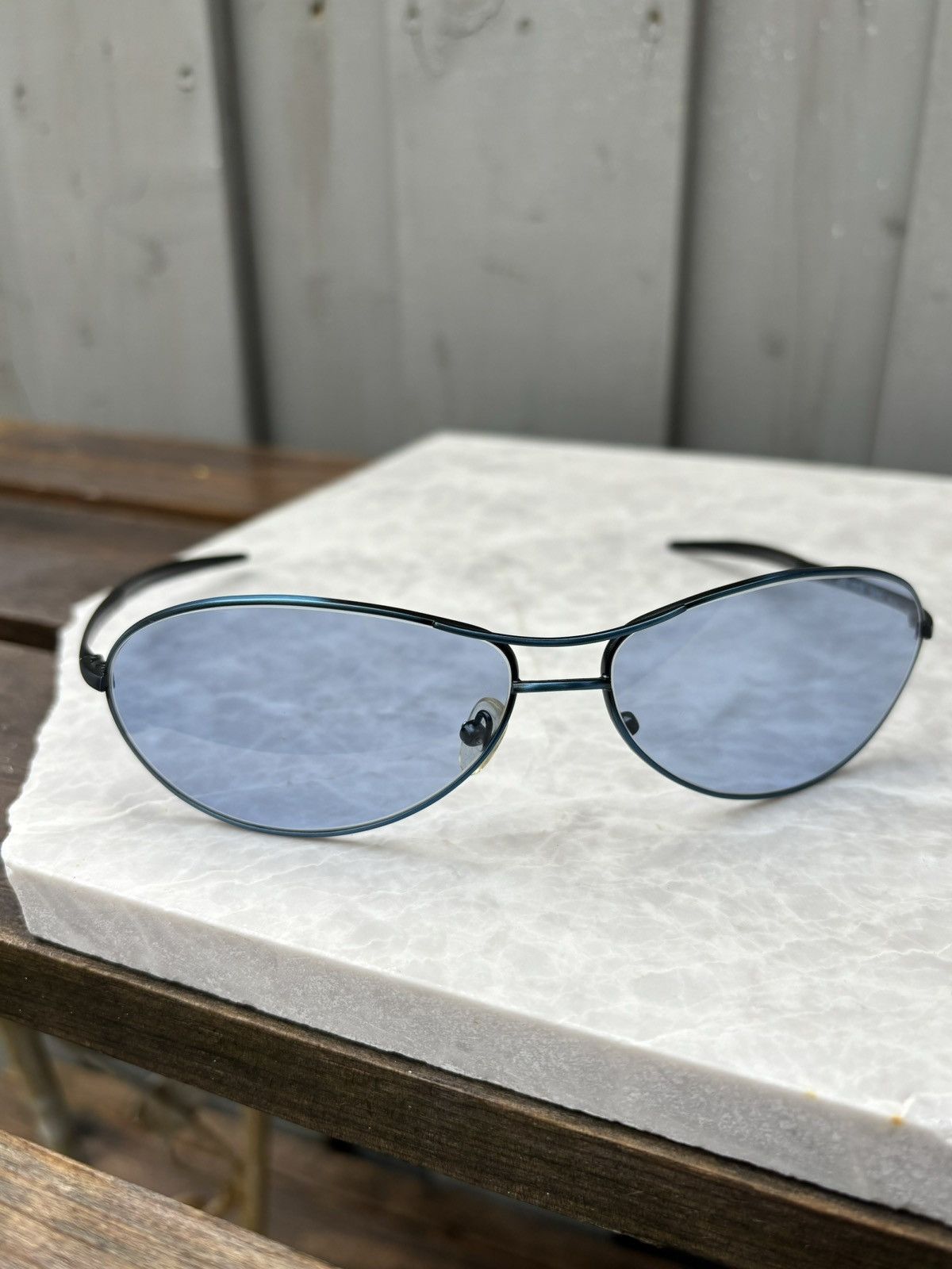 Gucci × Vintage Vintage Gucci Sunglasses GG 1662/S 90s 2000s Y2K Bug Eye Size ONE SIZE - 2 Thumbnail