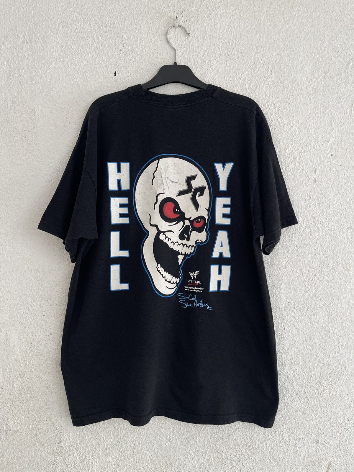 WWF Vintage Stone Cold Wanna Raise Some Hell?! WWF Size US XL / EU 56 / 4 - 2 Thumbnail