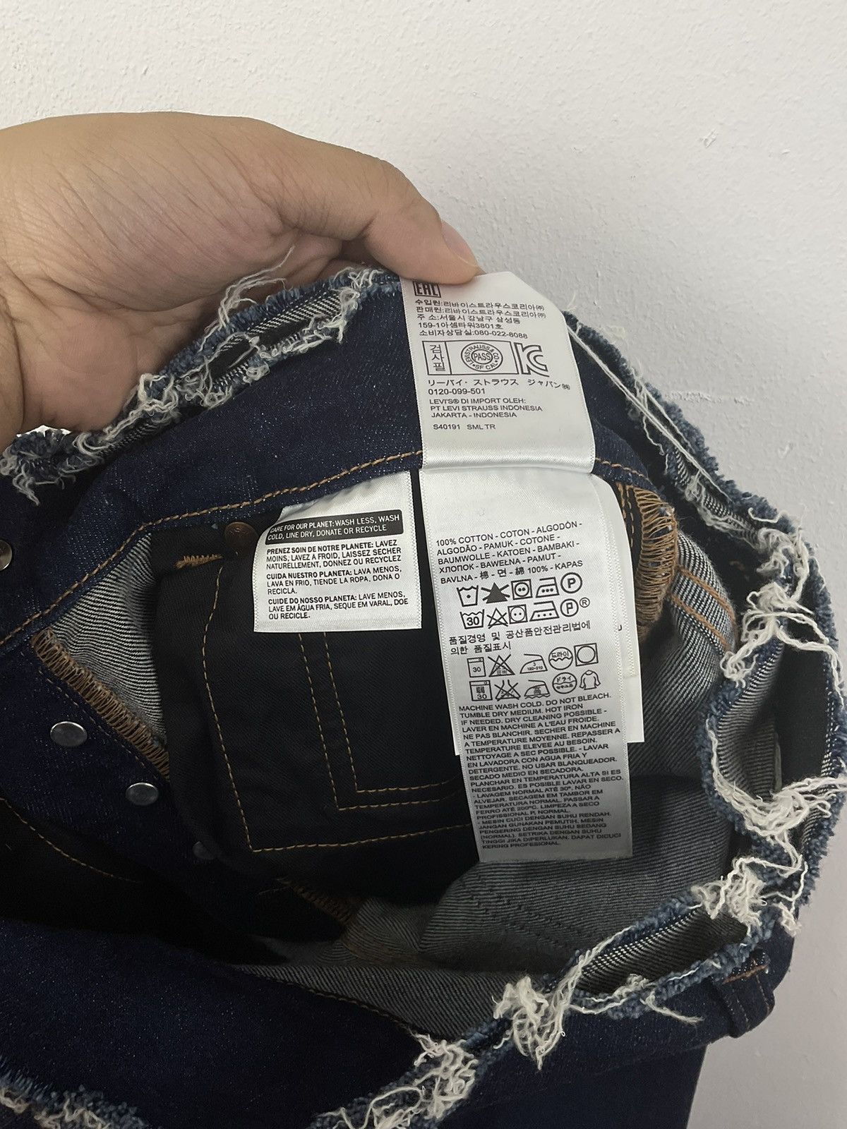 Levi's × Vetements Vetements x Levis Studio Sample Denim Pants Size US 28 / EU 44 - 13 Thumbnail