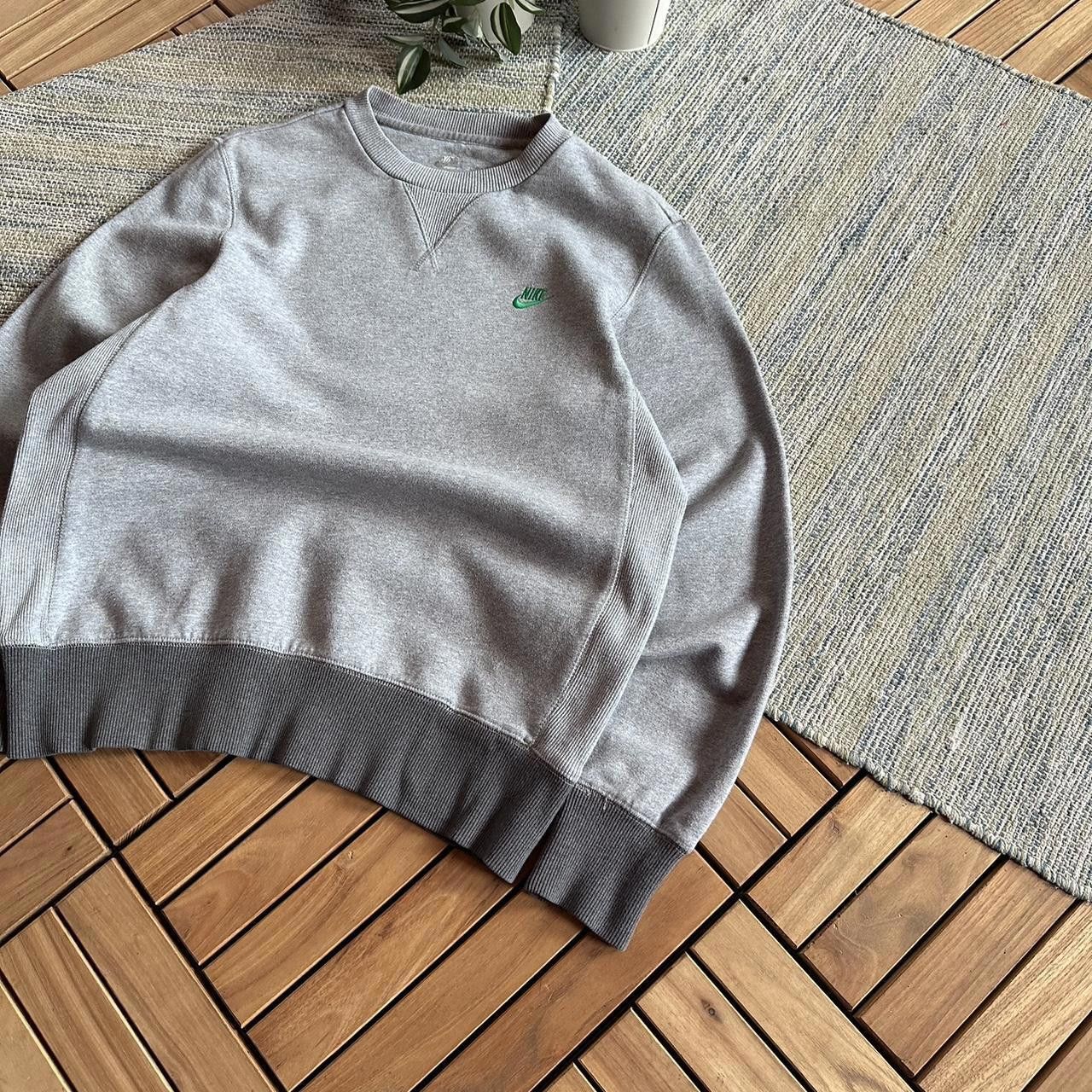 Nike Vintage Y2K Nike Swoosh Logo Baggy Sweatshirt Size US M / EU 48-50 / 2 - 2 Thumbnail