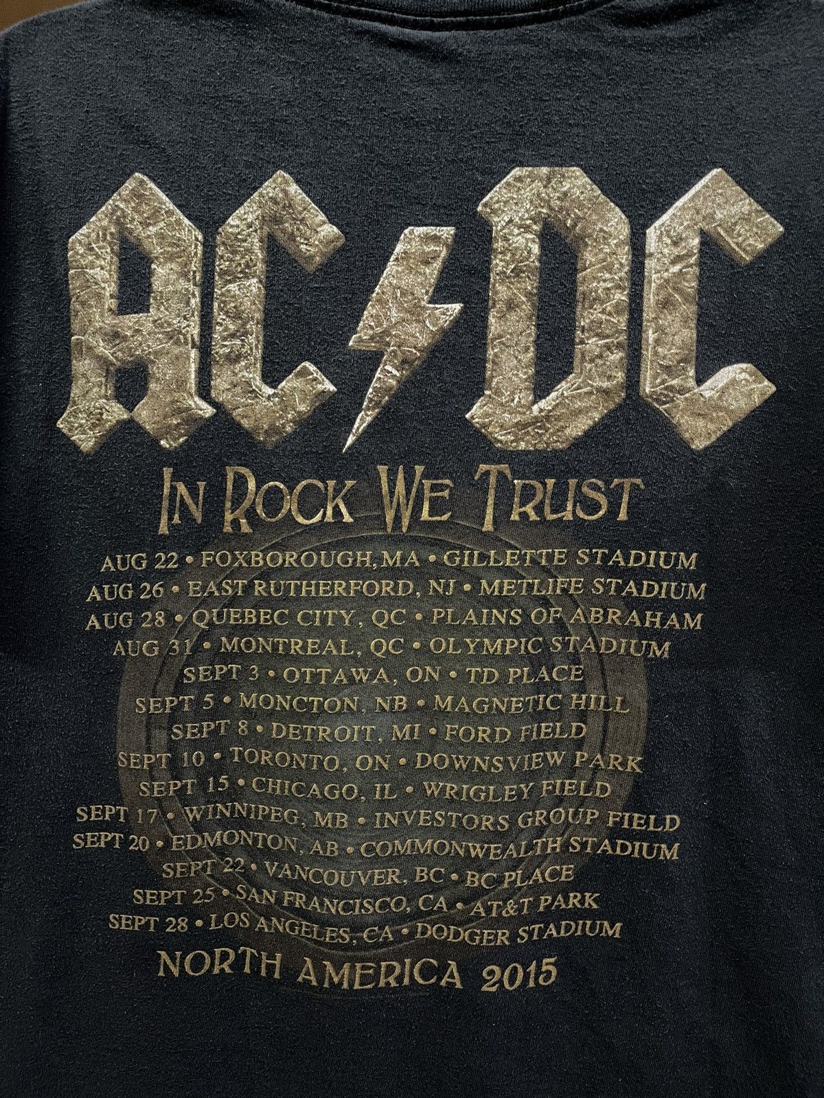 Band Tees Band Tees x ACDC Rock Or Bust🔥🔥🔥 Size US M / EU 48-50 / 2 - 11 Thumbnail