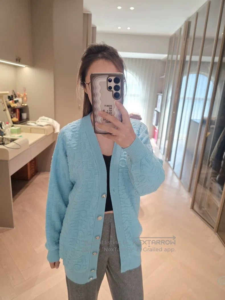 Versace Versace Knitted cardigan Size S / US 4 / IT 40 - 1 Thumbnail
