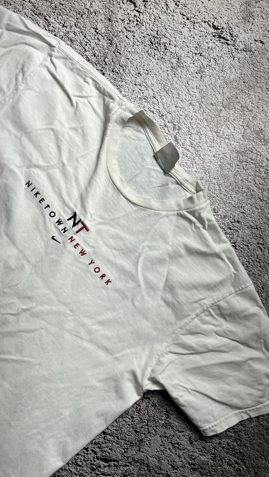 Nike VTG 90’s RARE Nike Town New York usa t shirt Size US M / EU 48-50 / 2 - 2 Thumbnail