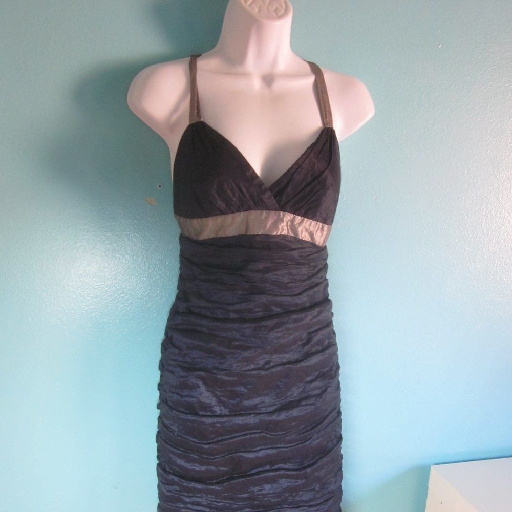 Bcbgmaxazria BCBG Maxazaria Blue and Silver Metallic Cocktail Party Dress Size S / US 4 / IT 40 - 6 Thumbnail