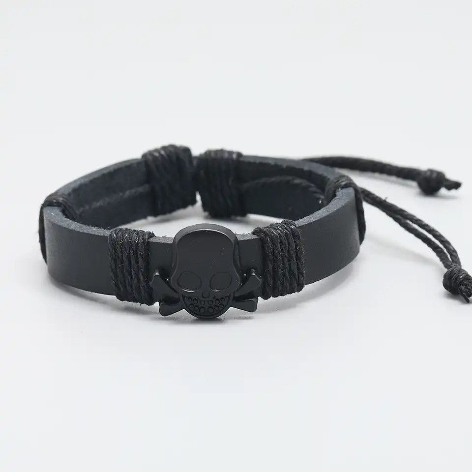 Japanese Brand Gothic skull leather bracelet Size ONE SIZE - 4 Thumbnail