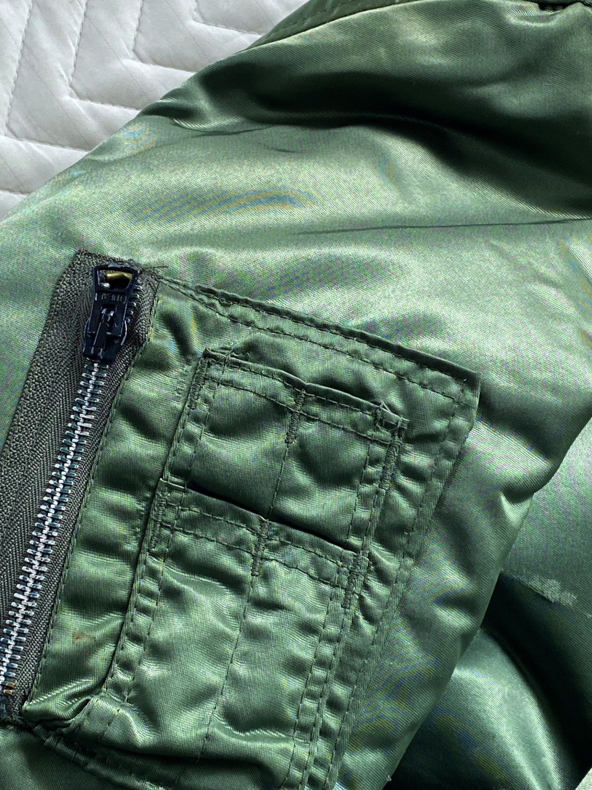 Vintage 🇺🇸 Vintage Corinth Mfg Co. MA-1 Flight Jacket - Made in USA Size US L / EU 52-54 / 3 - 9 Thumbnail