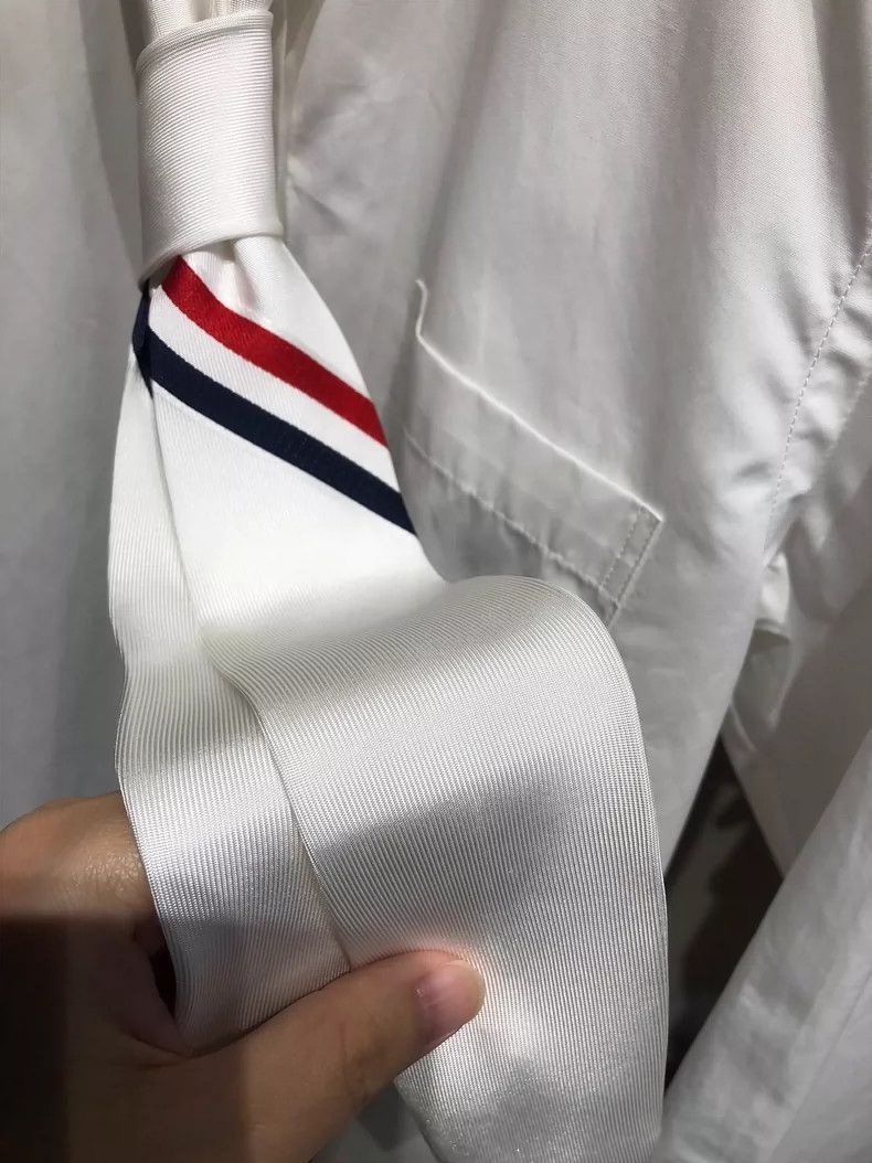 Thom Browne Thom Browne White shirt with tie style Size US XS / EU 42 / 0 - 2 Thumbnail