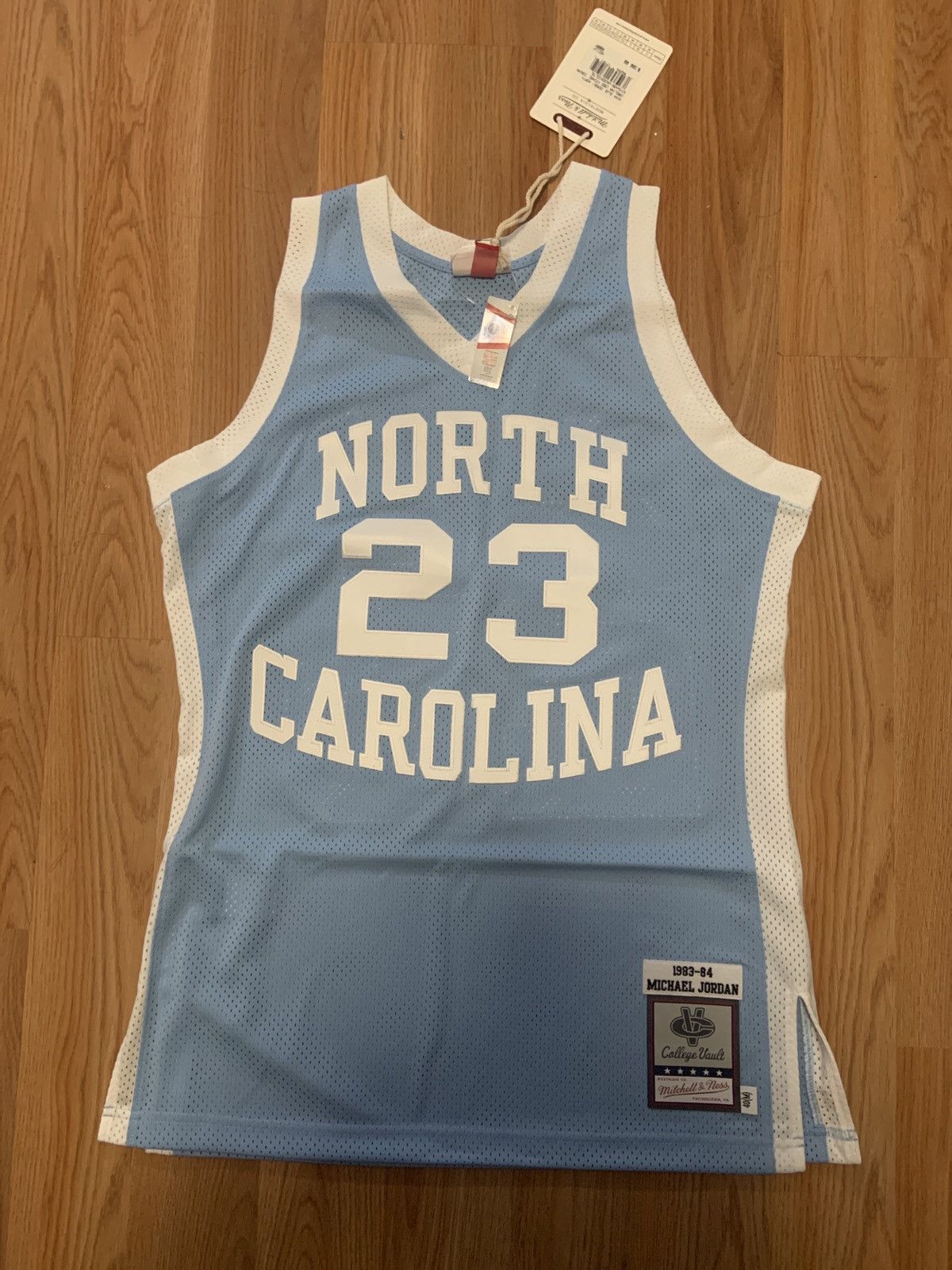 Mitchell & Ness Mitchell and Ness NC authentic Jordan Jersey Size US M / EU 48-50 / 2 - 4 Thumbnail