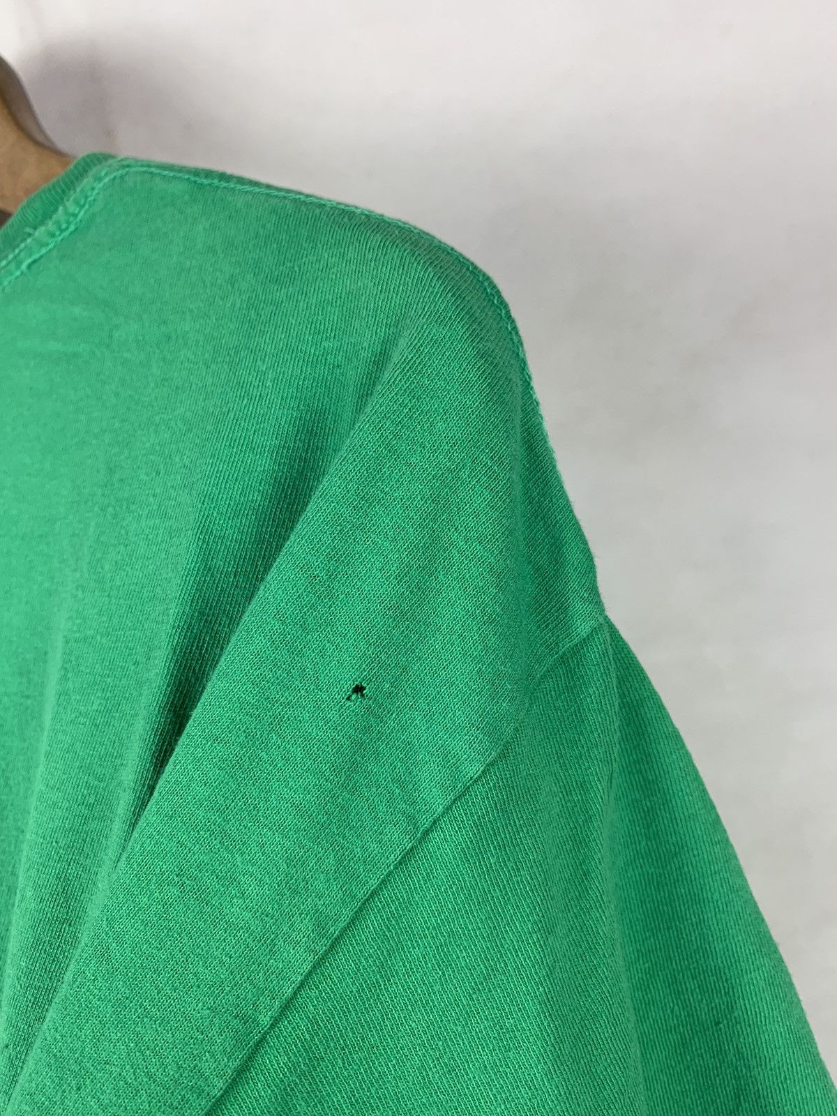 NBA Steals! NBA Boston Celtics VS Everybody Tee Size US L / EU 52-54 / 3 - 5 Thumbnail