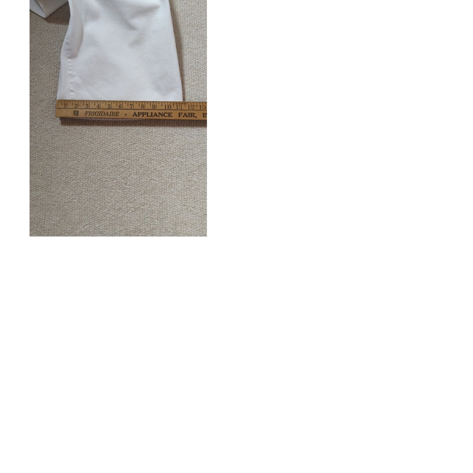 Guess VINTAGE Guess Mens Shorts Bermuda 30 White Denim 12” Inseam 100% Cotton USA Mens Shorts Baggy 90s Logo Pocket 5-Pocket Design Zip Front Size US 30 / EU 46 - 9 Thumbnail
