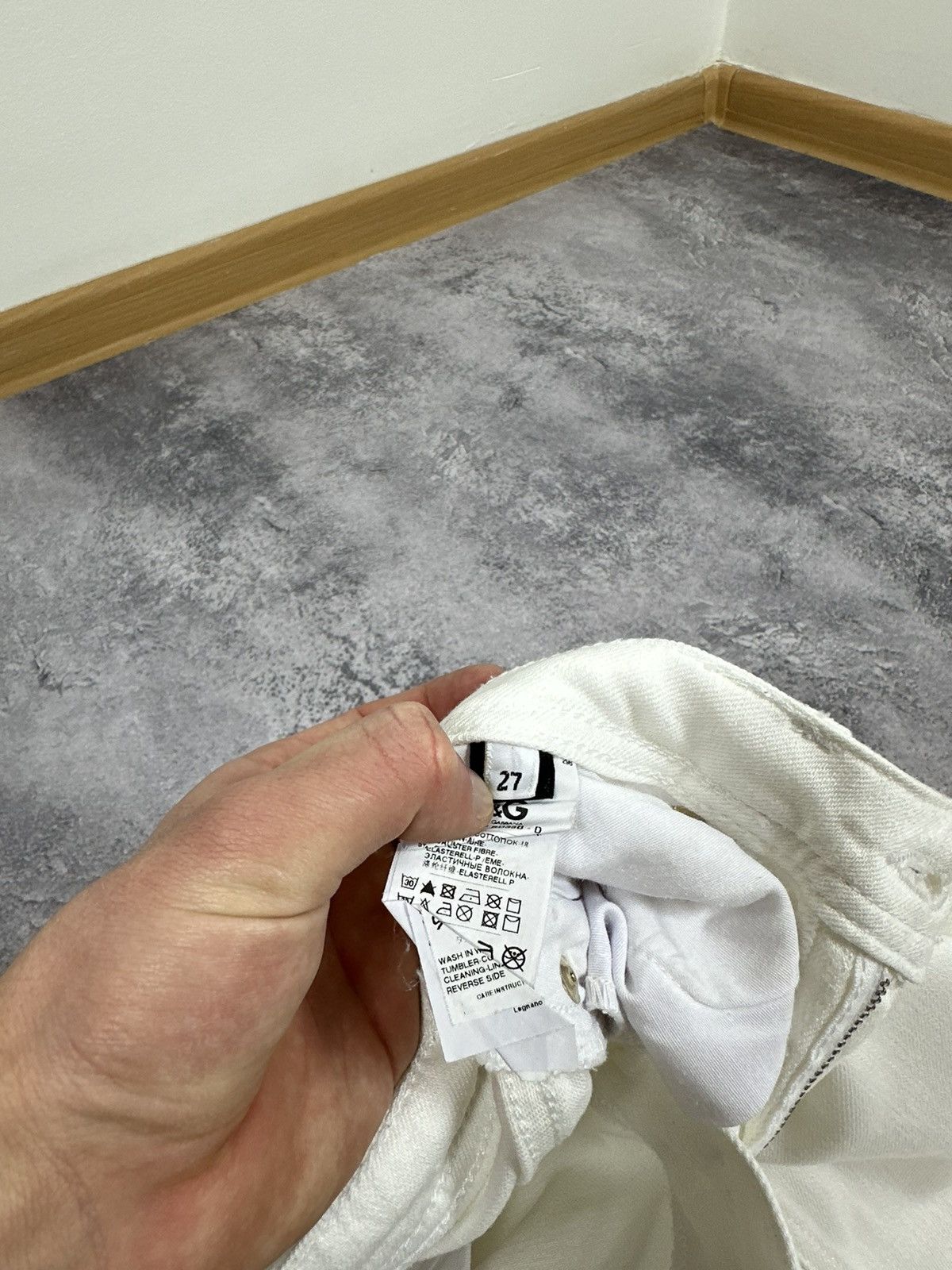 Dolce & Gabbana Vintage Dolce & Gabbana Luxury Designer White Jeans Pants Size 27" / US 4 / IT 40 - 17 Thumbnail
