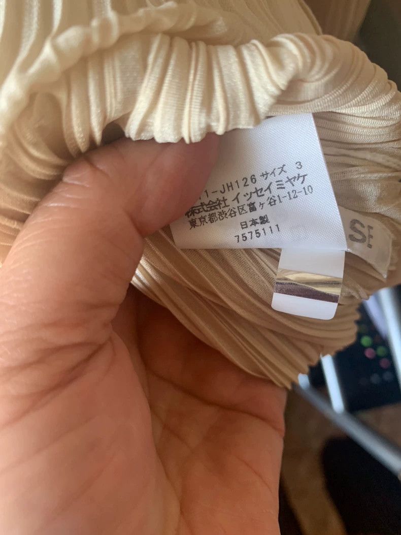 Issey Miyake Issey Miyake size:3 Light yellow long-sleeved semi-high-ne Size M / US 6-8 / IT 42-44 - 4 Thumbnail