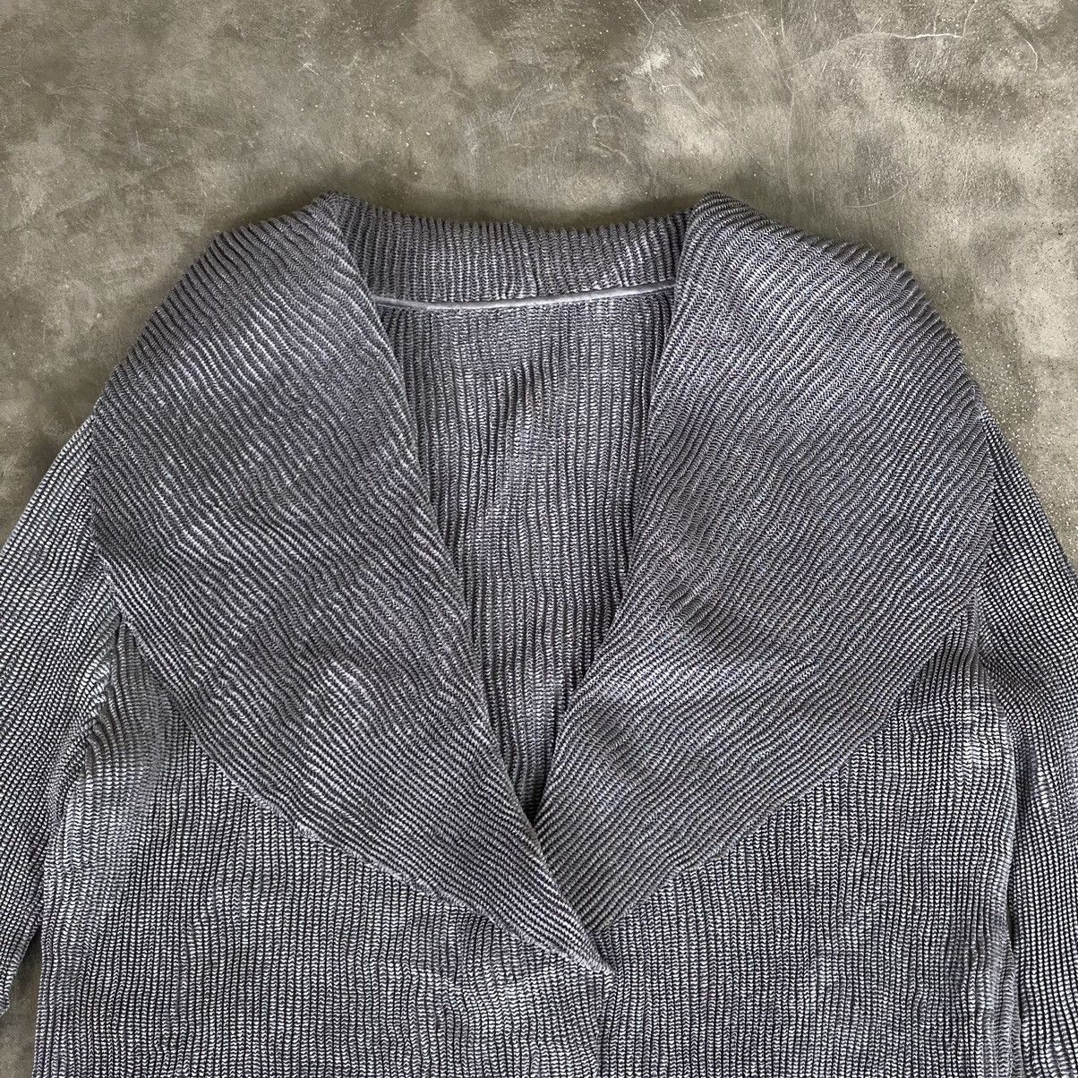 Issey Miyake Spechio Pleats Cardigan Size M / US 6-8 / IT 42-44 - 2 Thumbnail