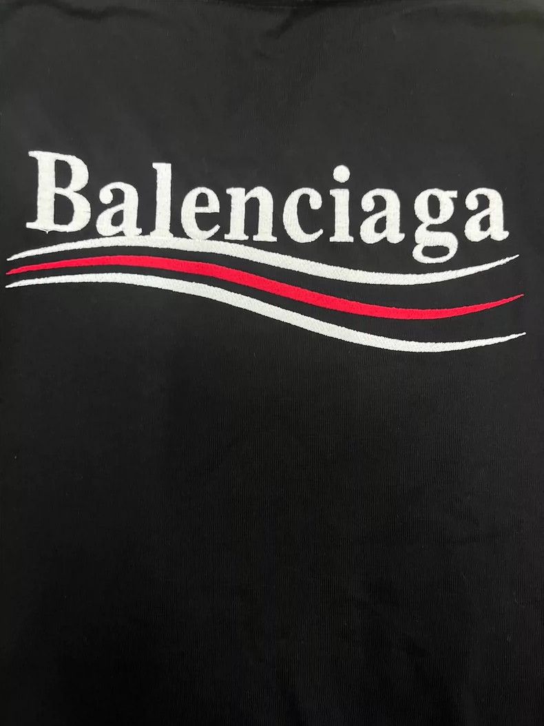Balenciaga Balenciaga Logo monogrammed crew neck pullover slim fit sh Size US S / EU 44-46 / 1 - 3 Thumbnail