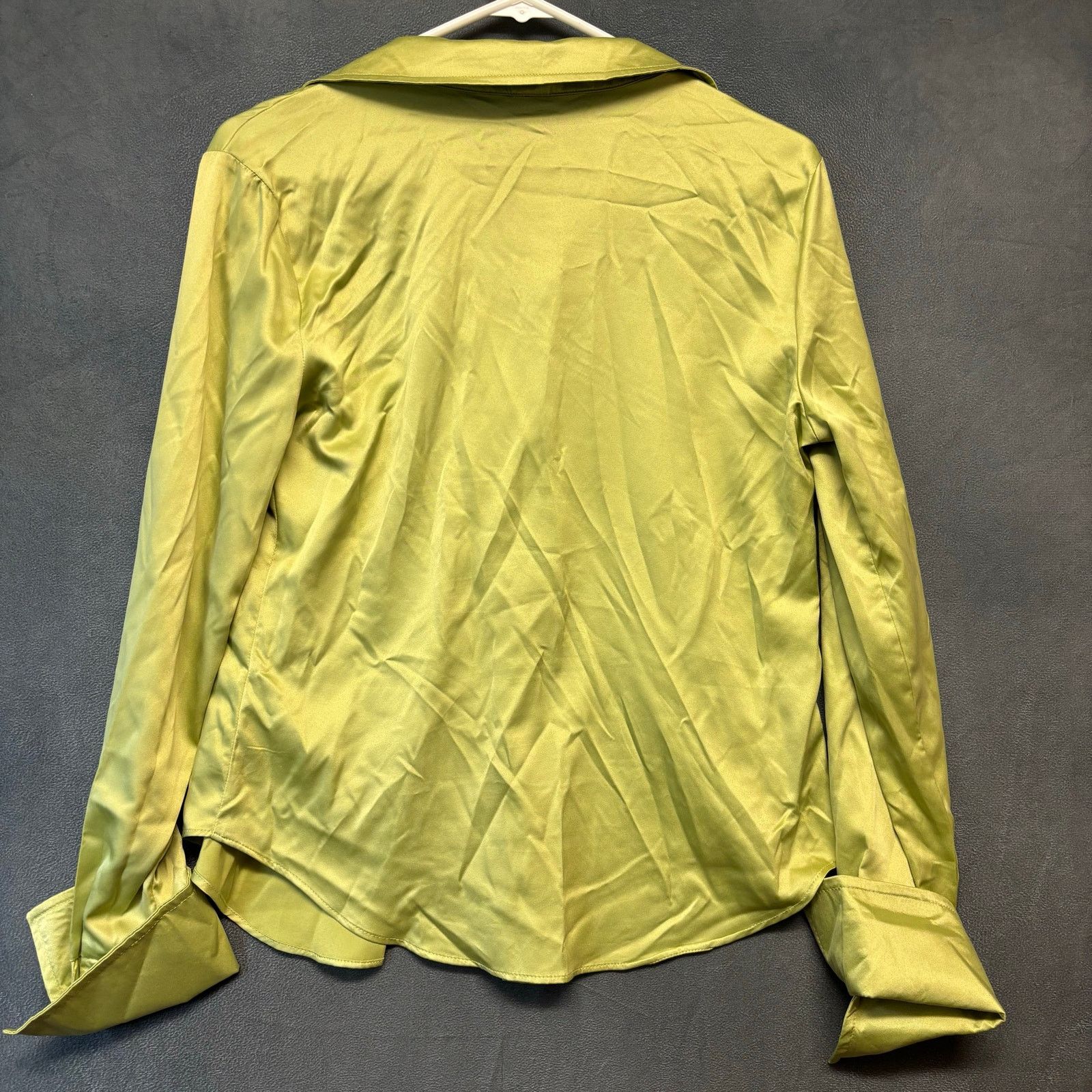 Other Wild Fable Satin Button Down Lime Green Blouse Size Small Size S / US 4 / IT 40 - 2 Thumbnail