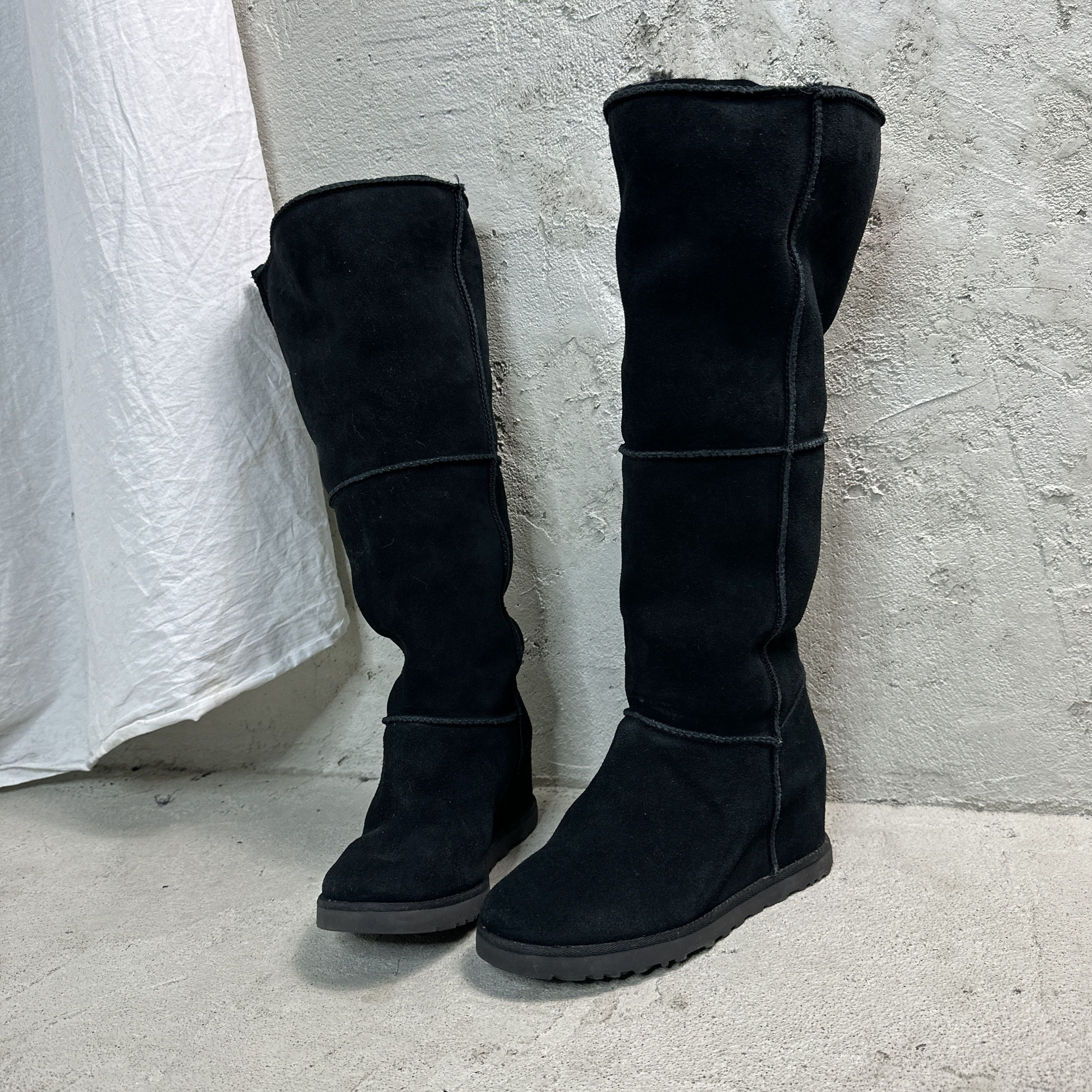 Vintage UGG Platform Wedge Boots Size US 7 / IT 37 - 2 Thumbnail