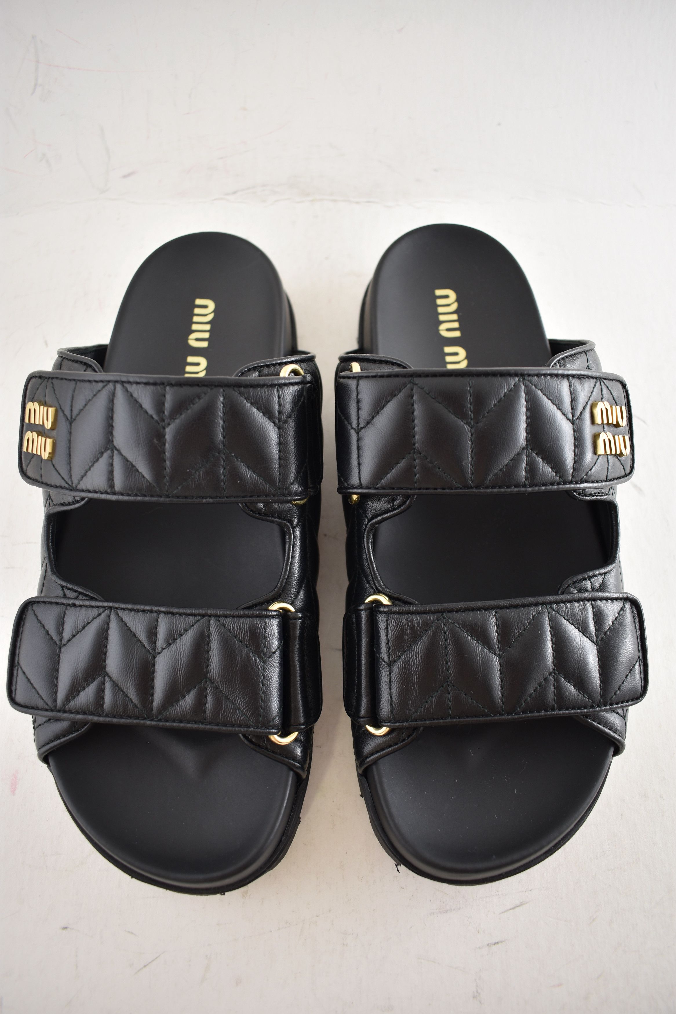 Miu Miu Miu Miu Matelasse Nappa Leather Logo Strap Slide Sandal 39 Size US 9 / IT 39 - 9 Thumbnail