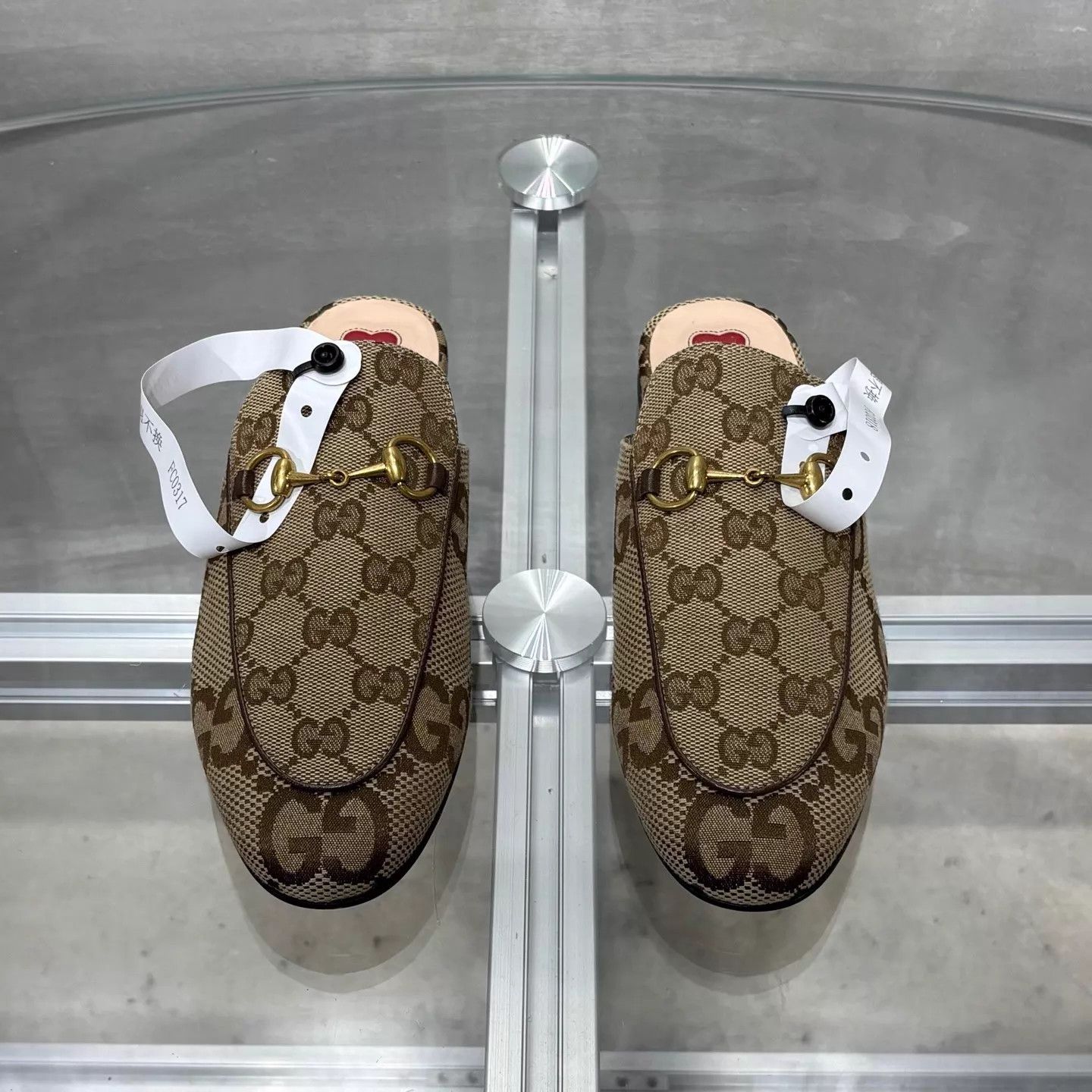 Gucci Gucci GG Monogram Brown Slides 35.5 Size US 5 / IT 35 - 1 Thumbnail