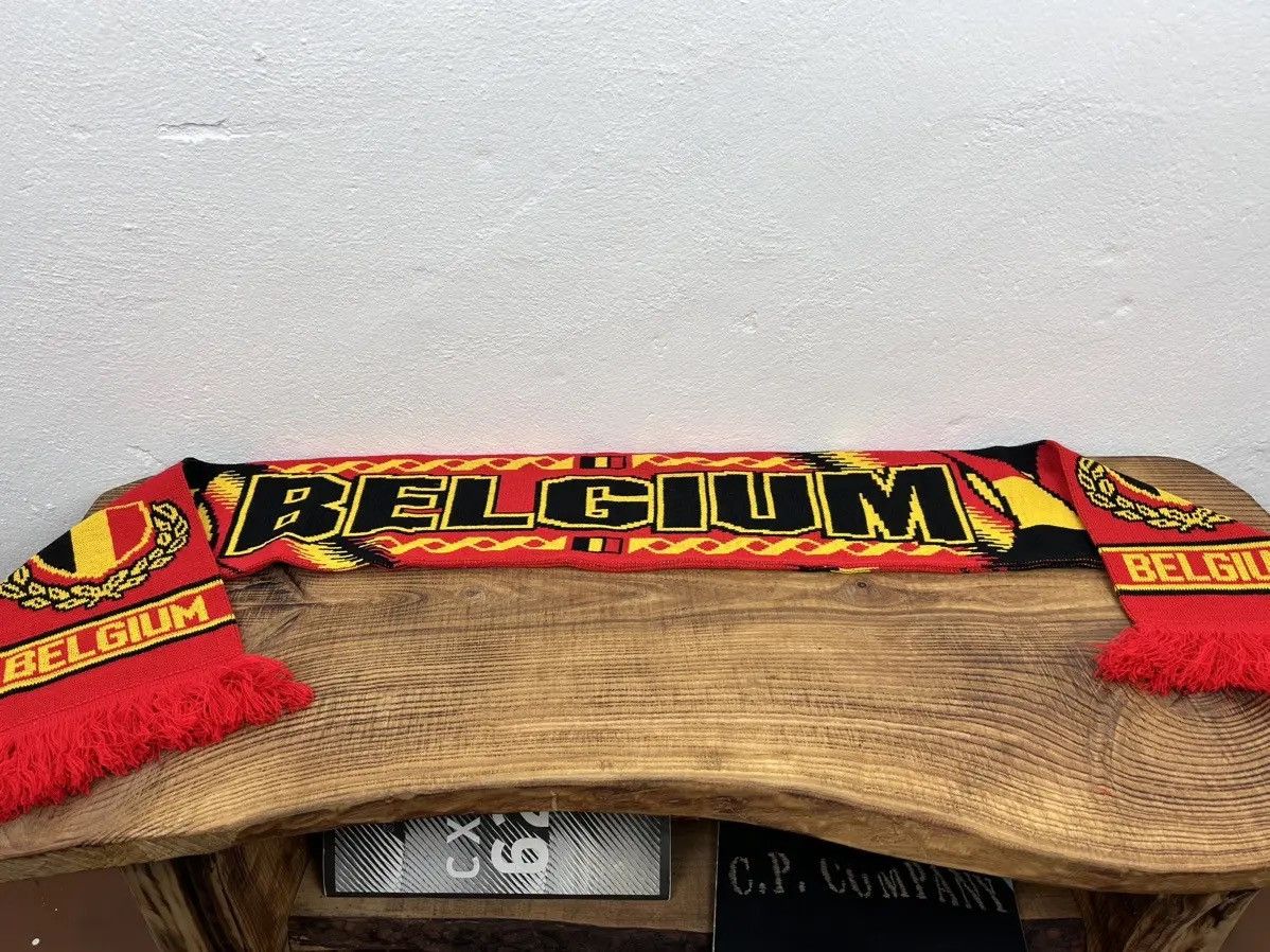 Vintage 90s Vintage Royal Belgian FC Soccer Fanwear Scarf Muffler Size ONE SIZE - 5 Thumbnail