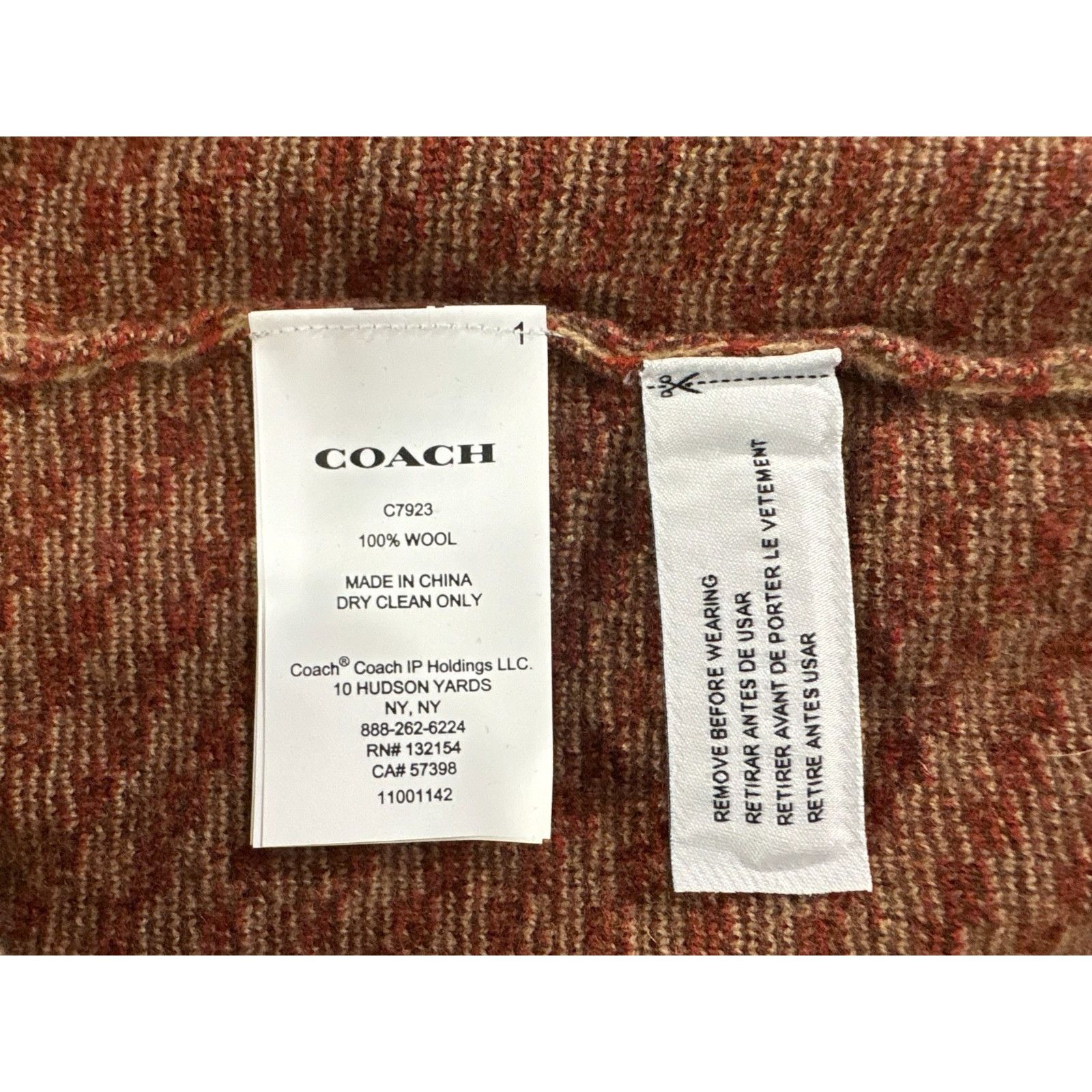 Disney Disney X Coach 100% wool Ski Mickey Mouse Sweater sz XL colo Size XL / US 12-14 / IT 48-50 - 3 Thumbnail