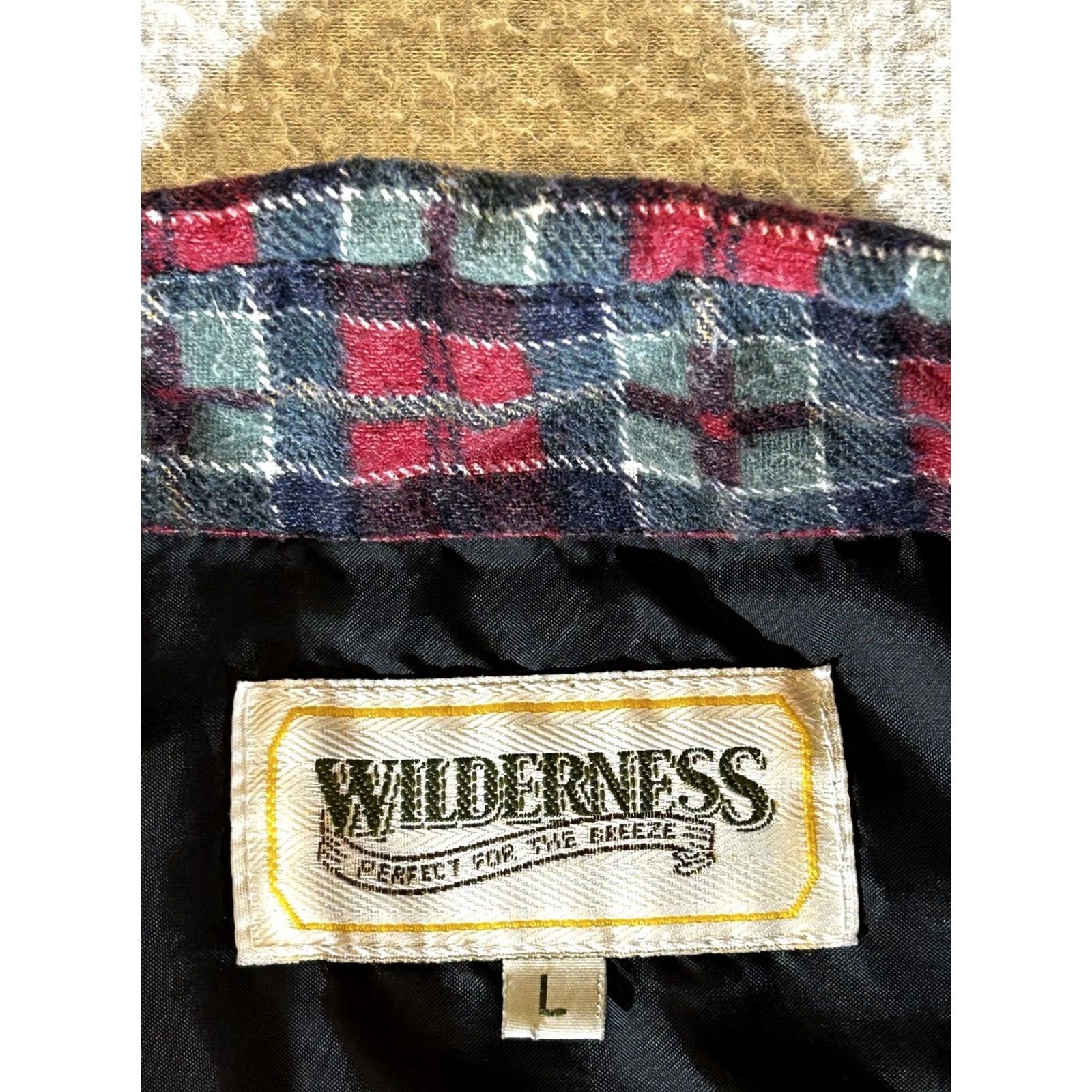 Vintage Vintage Wilderness Flannel Shirt Mens Large Plaid Button Long Sleeve Workwear Outdoor 90s Red Cotton Polyester Casual Winter Mens L Plaid Shirt Size US L / EU 52-54 / 3 - 7 Thumbnail