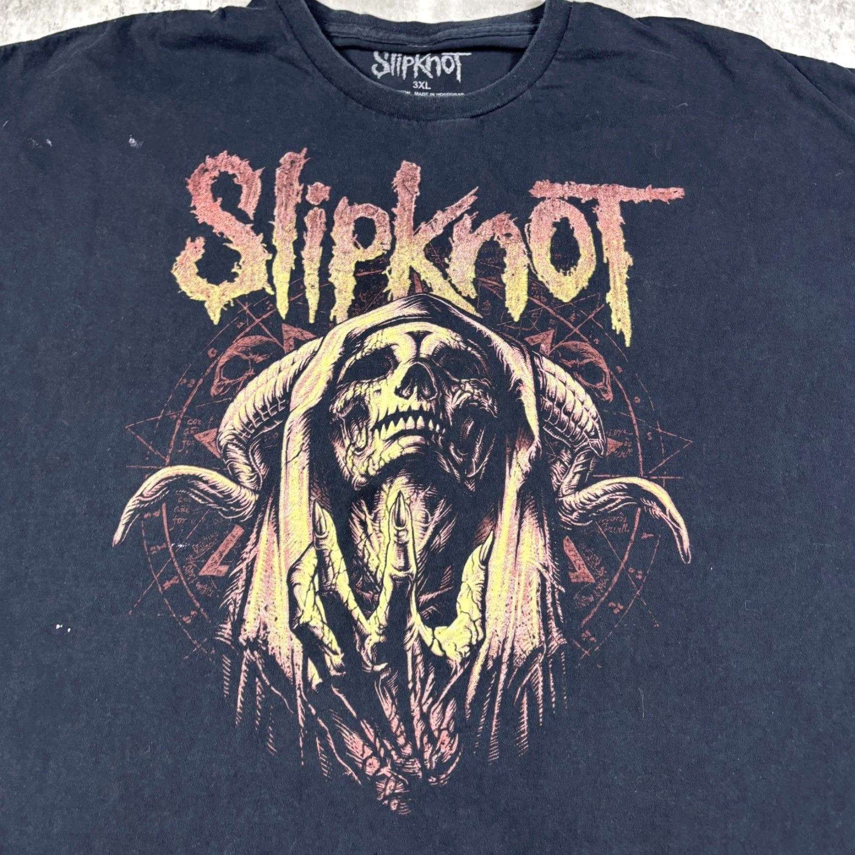 Vintage VINTAGE Slipknot Nu Metal Black Band T Shirt Mens 3XL Cotton Graphic Print Short Sleeve Crew Neck Band Rock Men 3XL Black Size US XXL / EU 58 / 5 - 3 Thumbnail