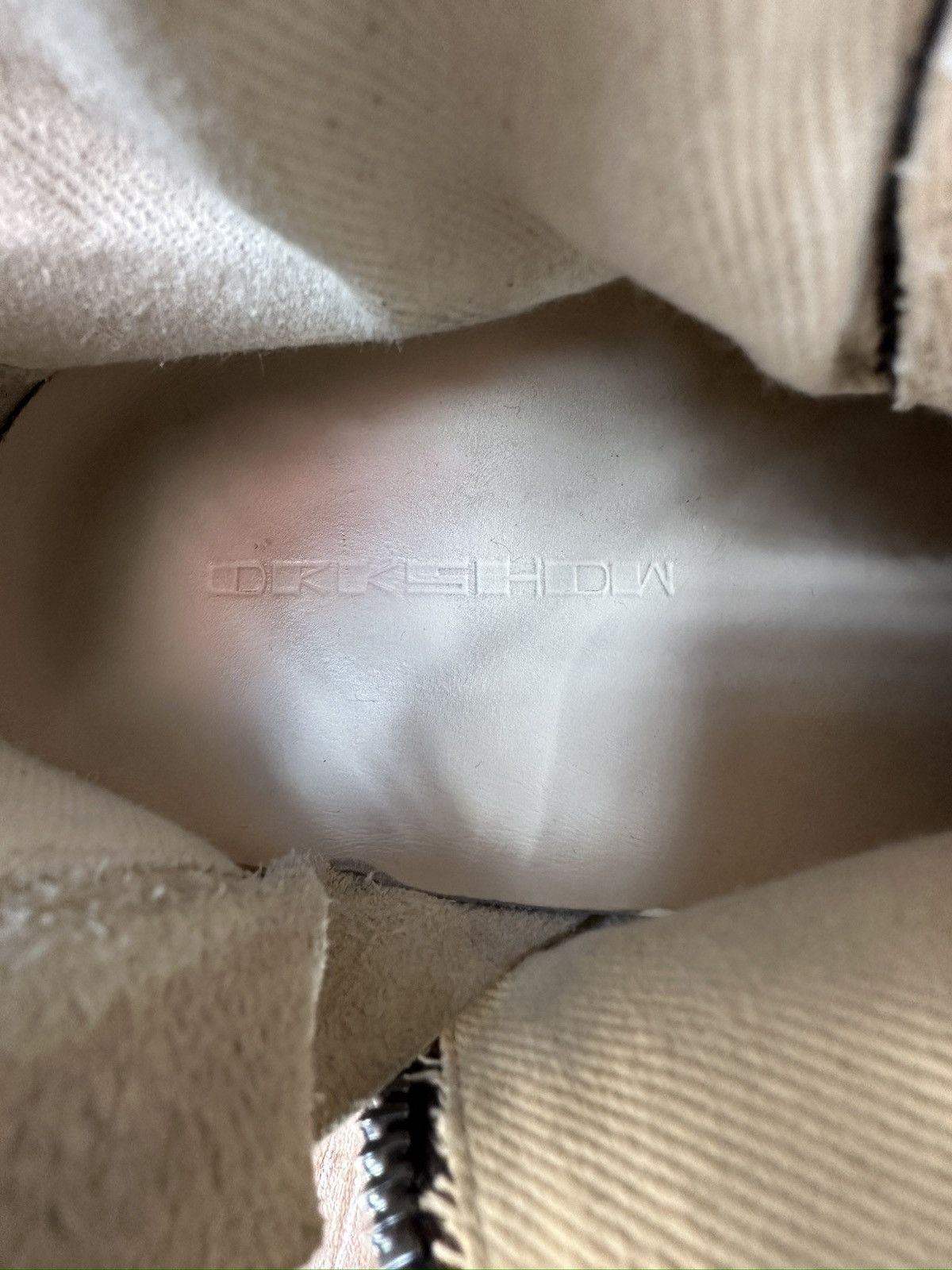 Rick Owens Rick Owens DRSHDW Black Cardboard Hightop Sneakers Size US 10.5 / EU 43-44 - 20 Thumbnail