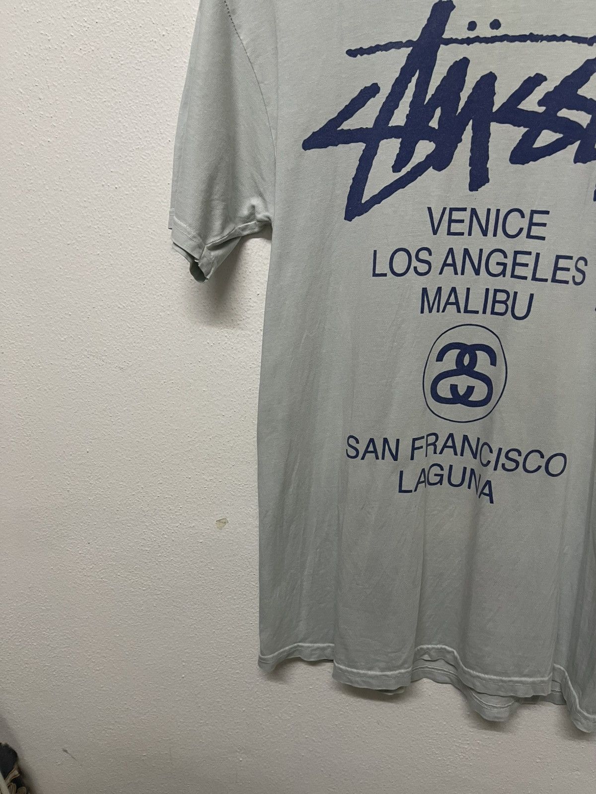 Stussy 2000s STUSSY WORLD TOUR TSHIRT Size US M / EU 48-50 / 2 - 4 Thumbnail