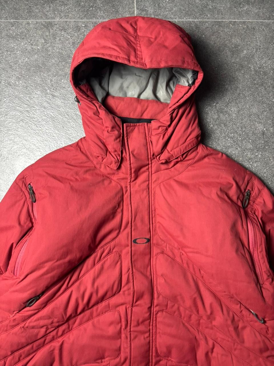 Oakley 2000s Oakley Hydrofuel Anatomical Puffer Jacket Size US XL / EU 56 / 4 - 4 Thumbnail