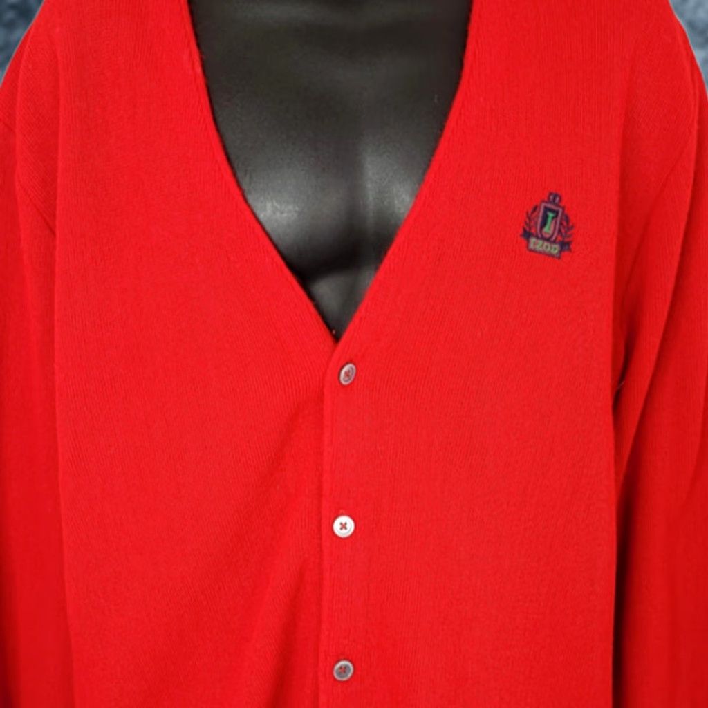 Izod VINTAGE Izod Cardigan Sweater Mens Size Large Red 90s Made In USA Size US L / EU 52-54 / 3 - 1 Thumbnail