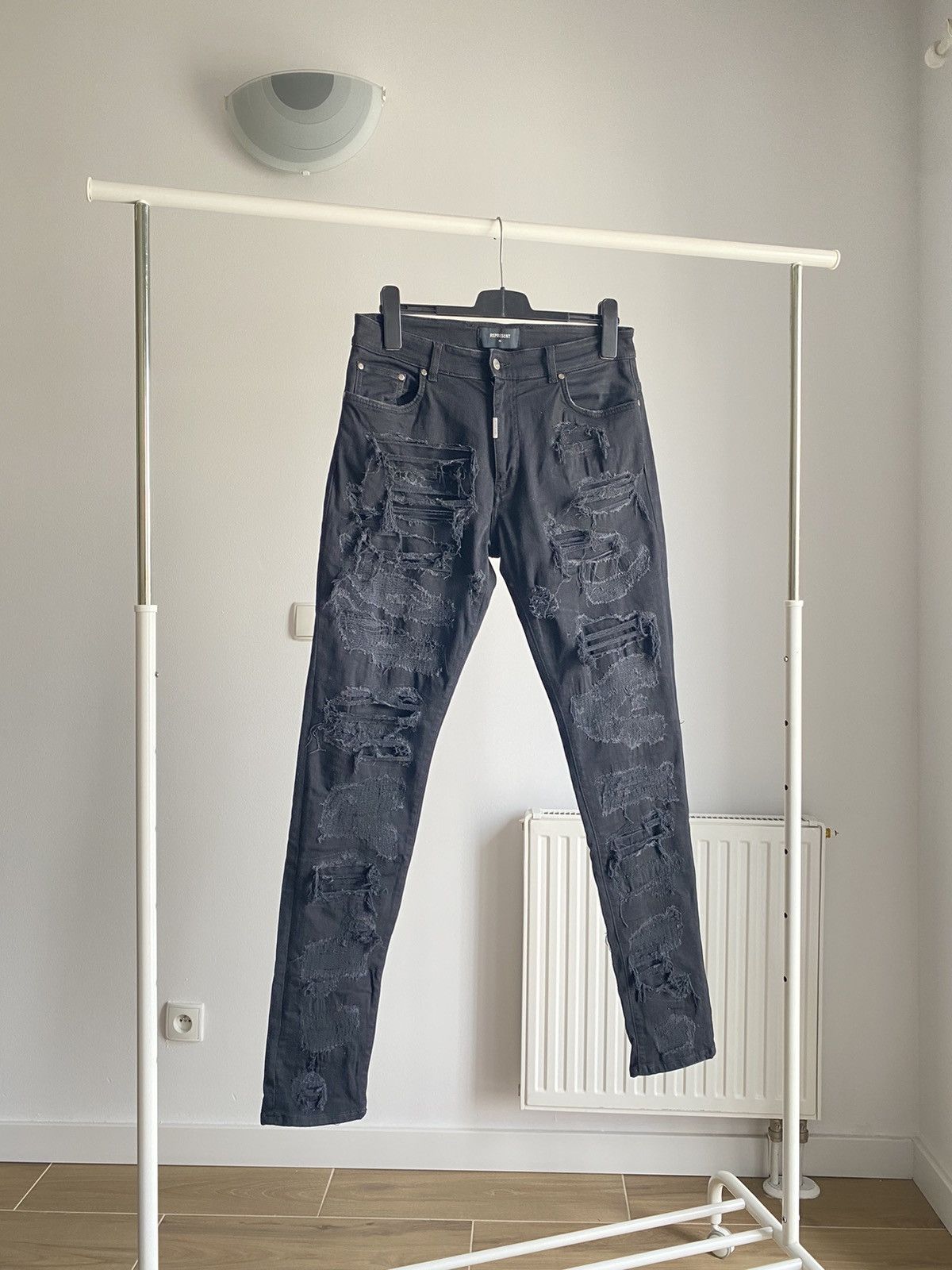 Represent Clo. Represent Distressed Pants Size US 34 / EU 50 - 3 Thumbnail
