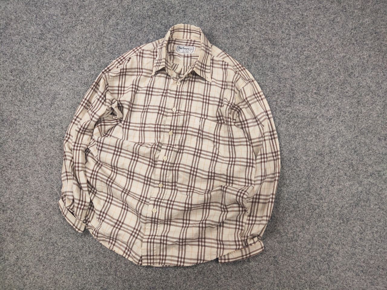 Burberry Burberrys Vintage 90's Nova Check Button long sleeve shirt Size US M / EU 48-50 / 2 - 3 Thumbnail