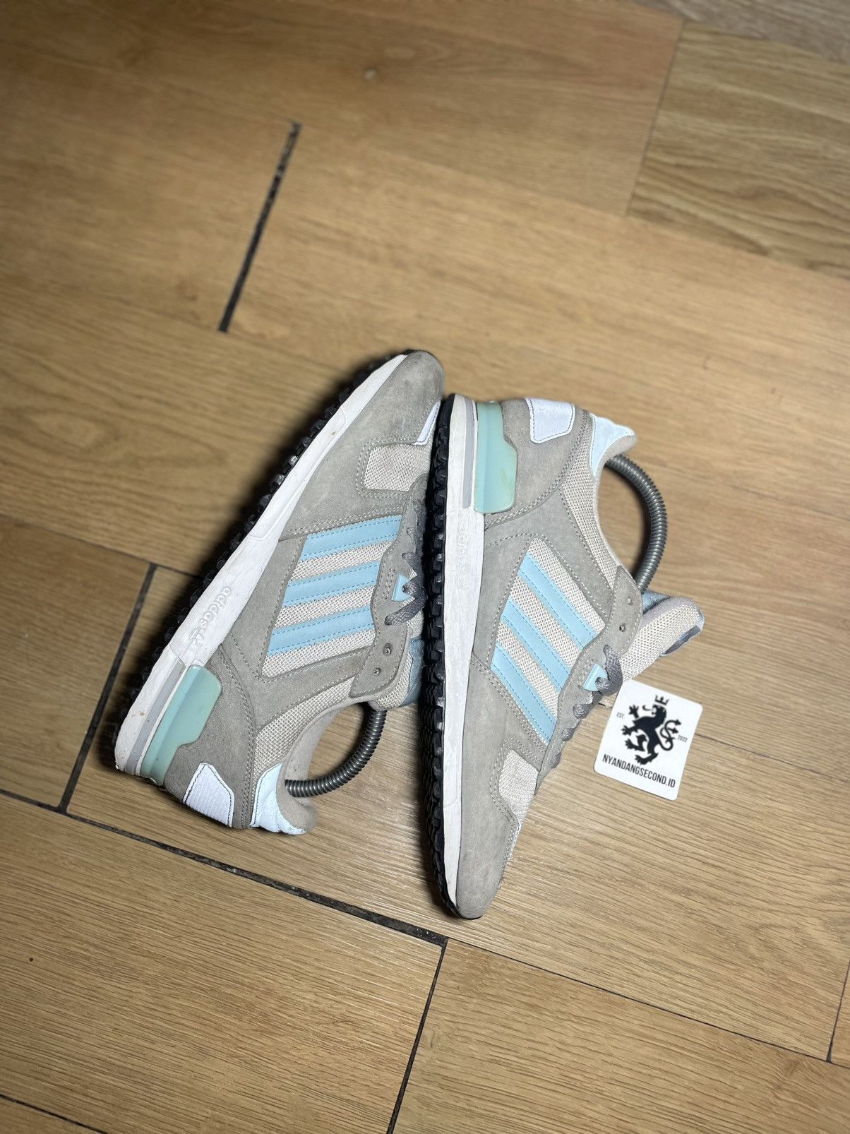 Adidas ADIDAS ZX 700 Size US 8.5 / EU 41-42 - 1 Thumbnail