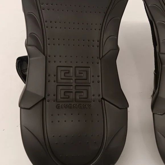 Givenchy Givenchy Marshmallow Hoya Shearling-Lined Suede Mules - EU44 Size US 11 / EU 44 - 15 Thumbnail