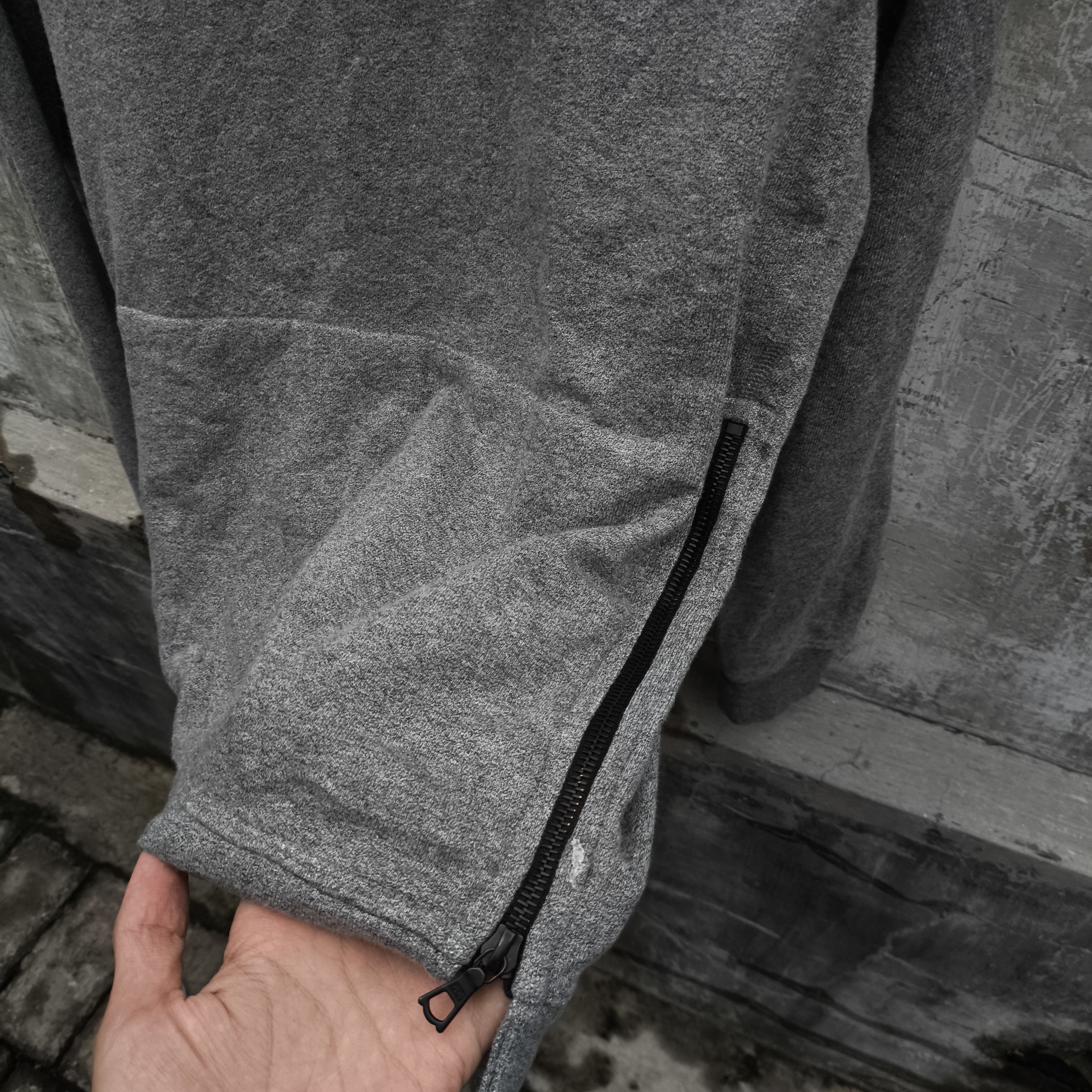 John Elliott John elliott hooded villain sz tag 1 Size US S / EU 44-46 / 1 - 10 Thumbnail