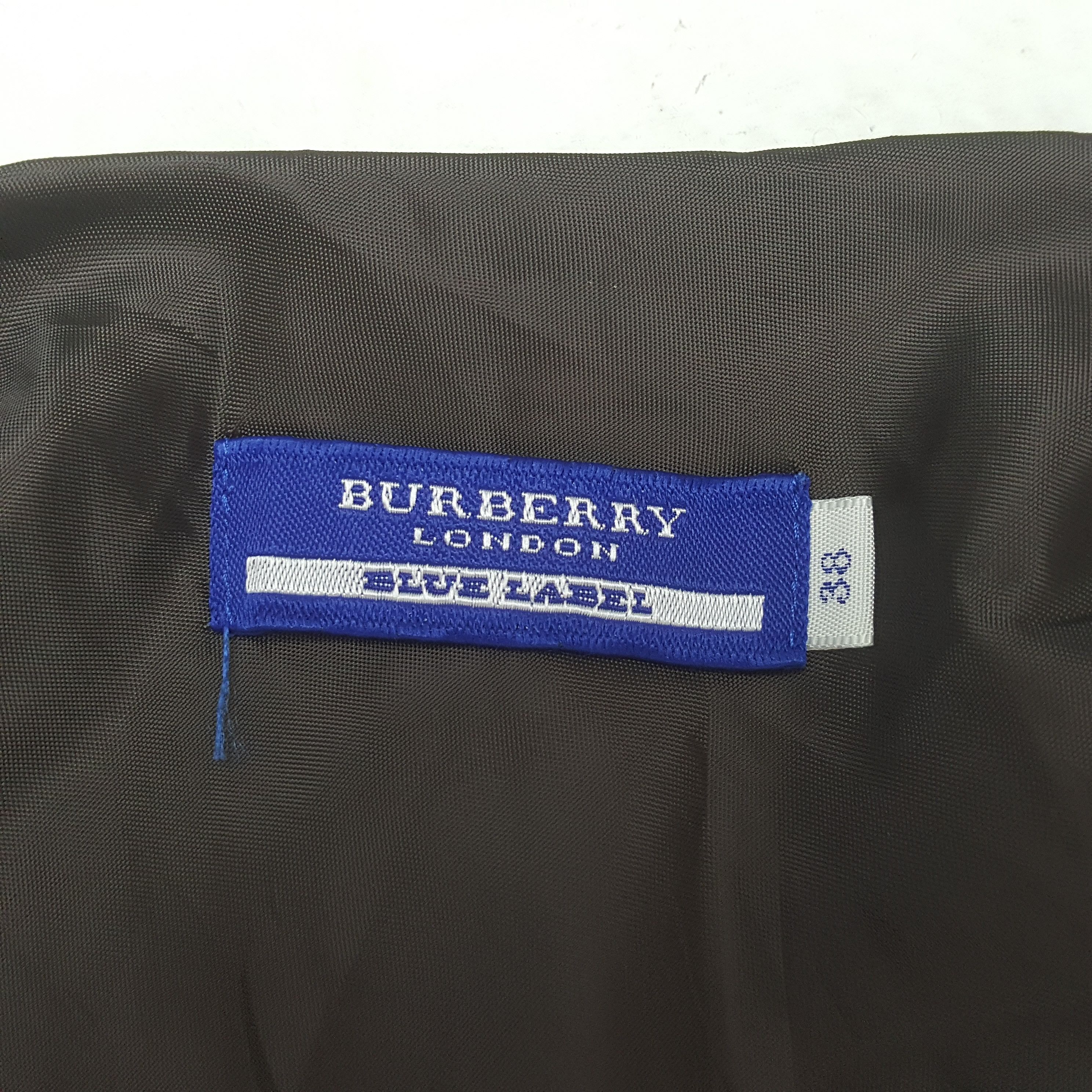 Burberry Burberry Blue Label Fashion Brand Skirts RR28 Size 27" / US 4 / IT 40 - 6 Thumbnail