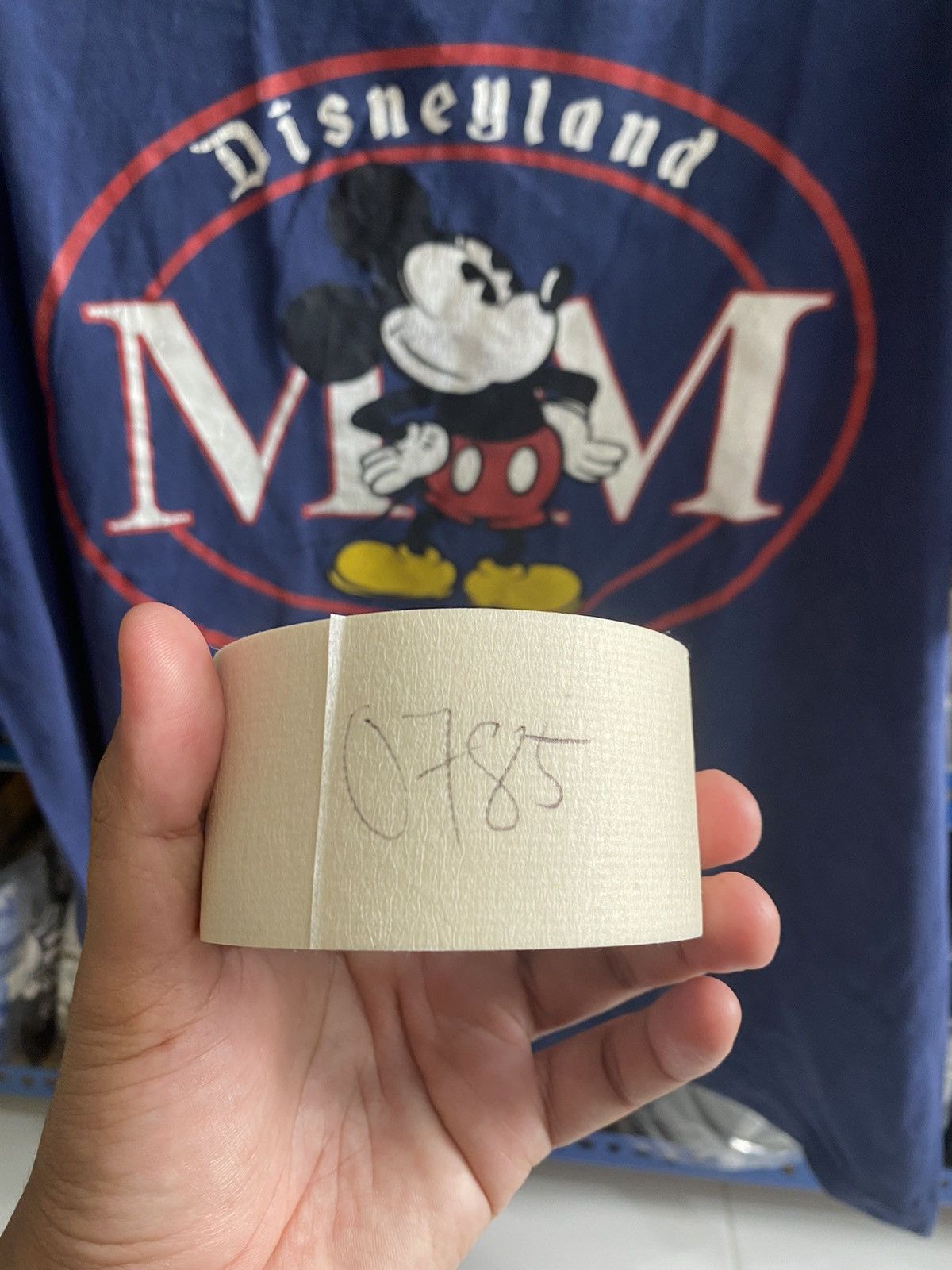 Disney MICKEY MOUSE DISNEYLAND TSHIRT Size US XL / EU 56 / 4 - 11 Thumbnail