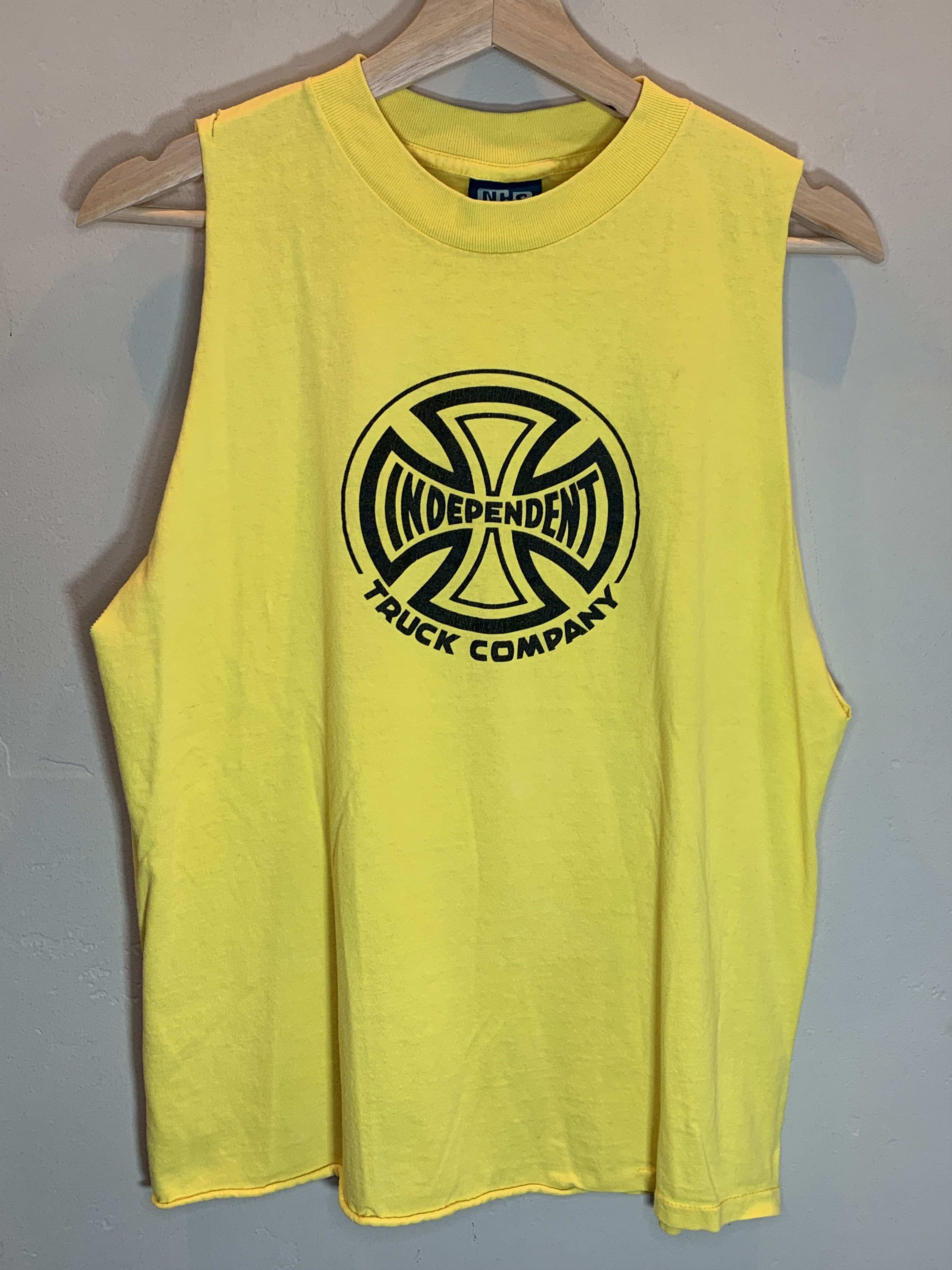 Independent Truck Co. *RARE* Vintage 90’s Independent Truck Co. USA-Made Tank Top Size US M / EU 48-50 / 2 - 1 Thumbnail