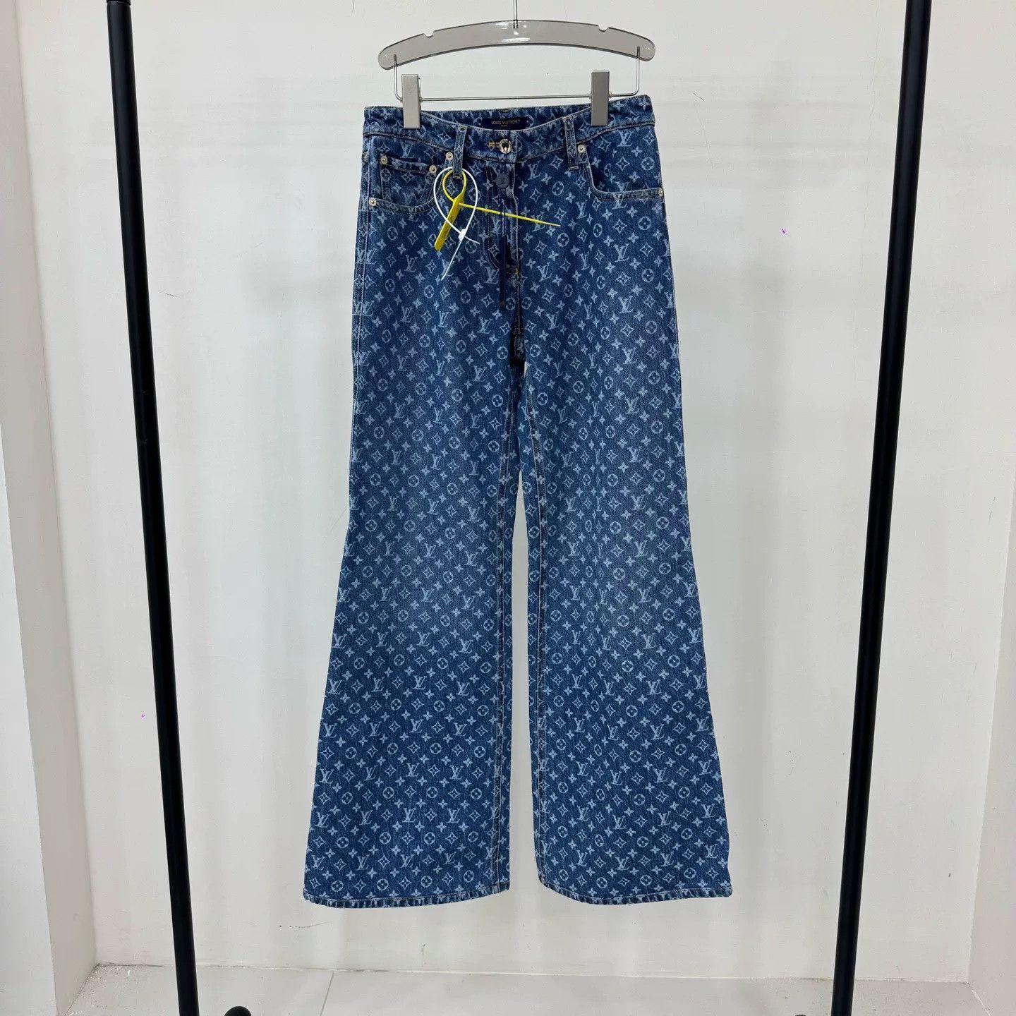 Louis Vuitton Blue Monogram Jeans 36
