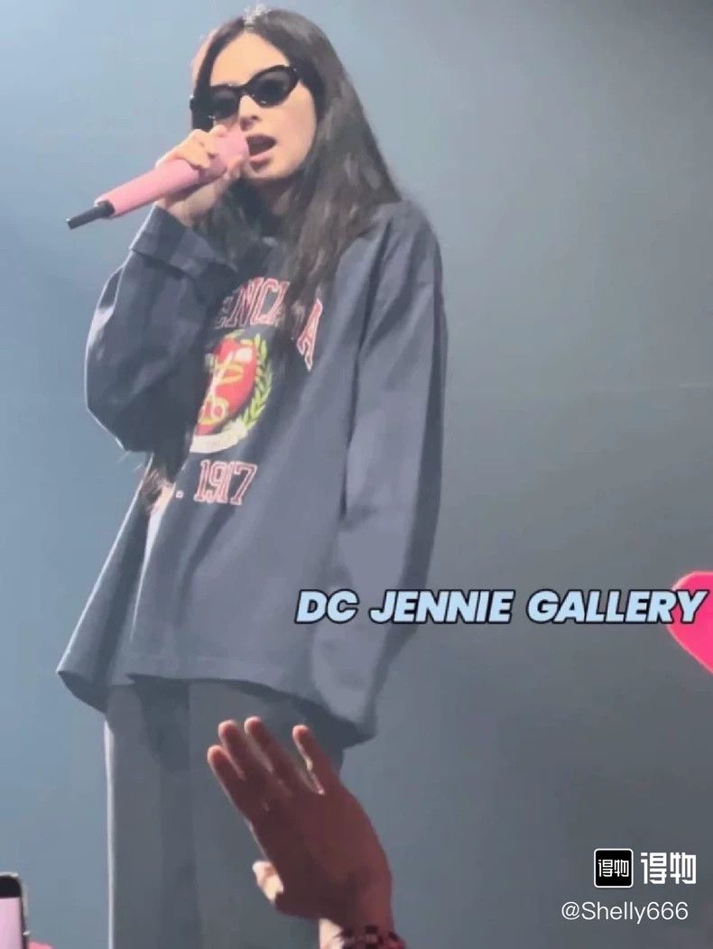 Balenciaga Balenciaga Scissors Hoodie Size US S / EU 44-46 / 1 - 6 Thumbnail