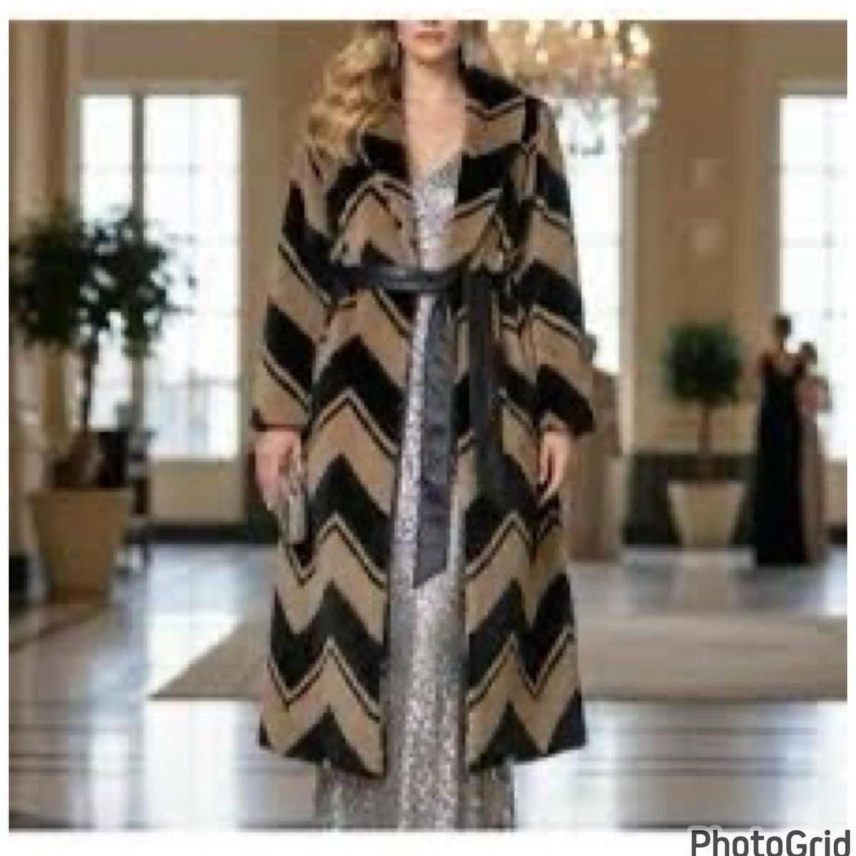 Banana Republic Banana Republic Faux Fur Coat with Leather Belt Size S / US 4 / IT 40 - 15 Thumbnail