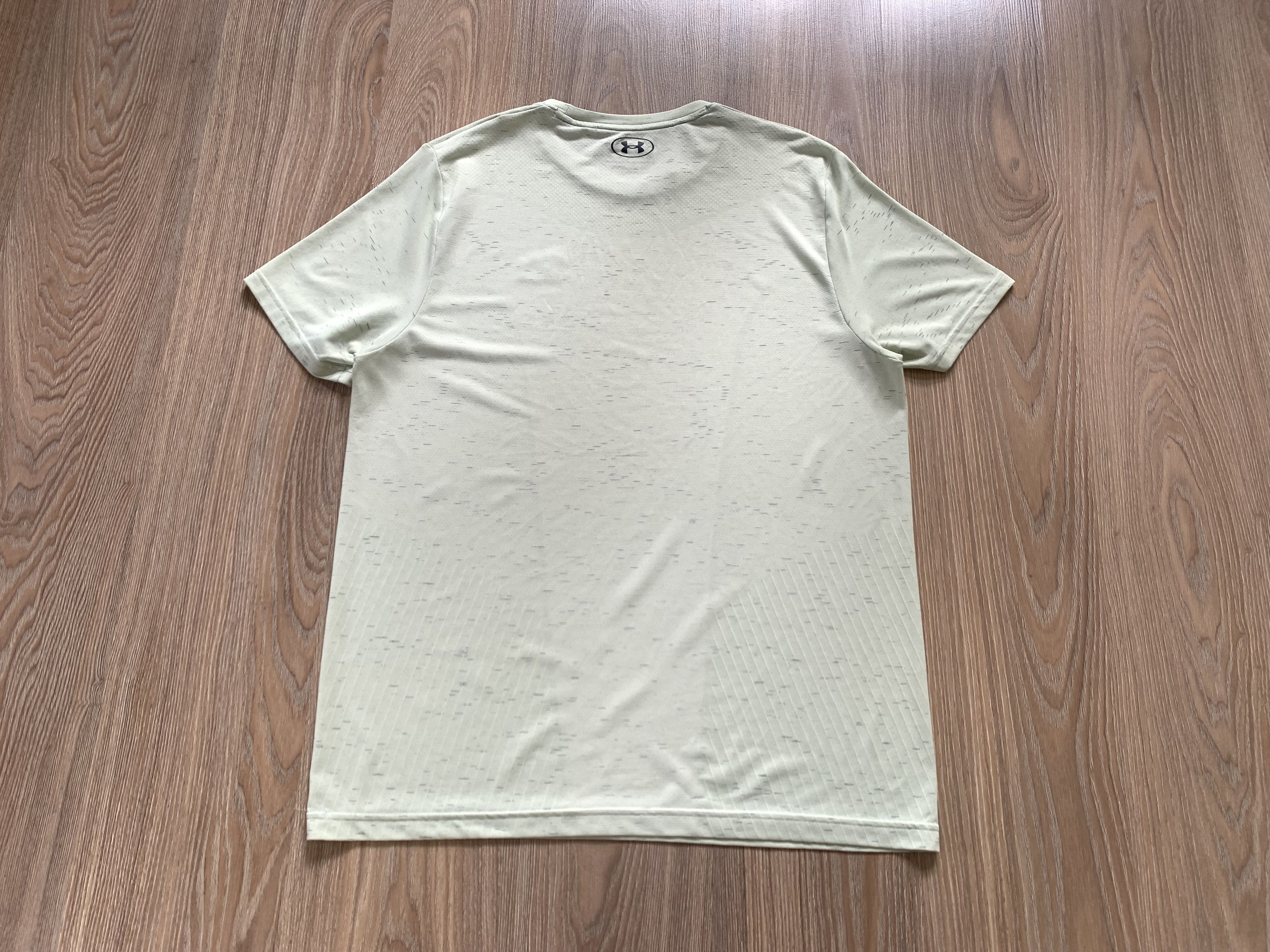 Under Armour Under Armour The Seamless Tee Men's Training T-Shirt Size US XL / EU 56 / 4 - 3 Thumbnail